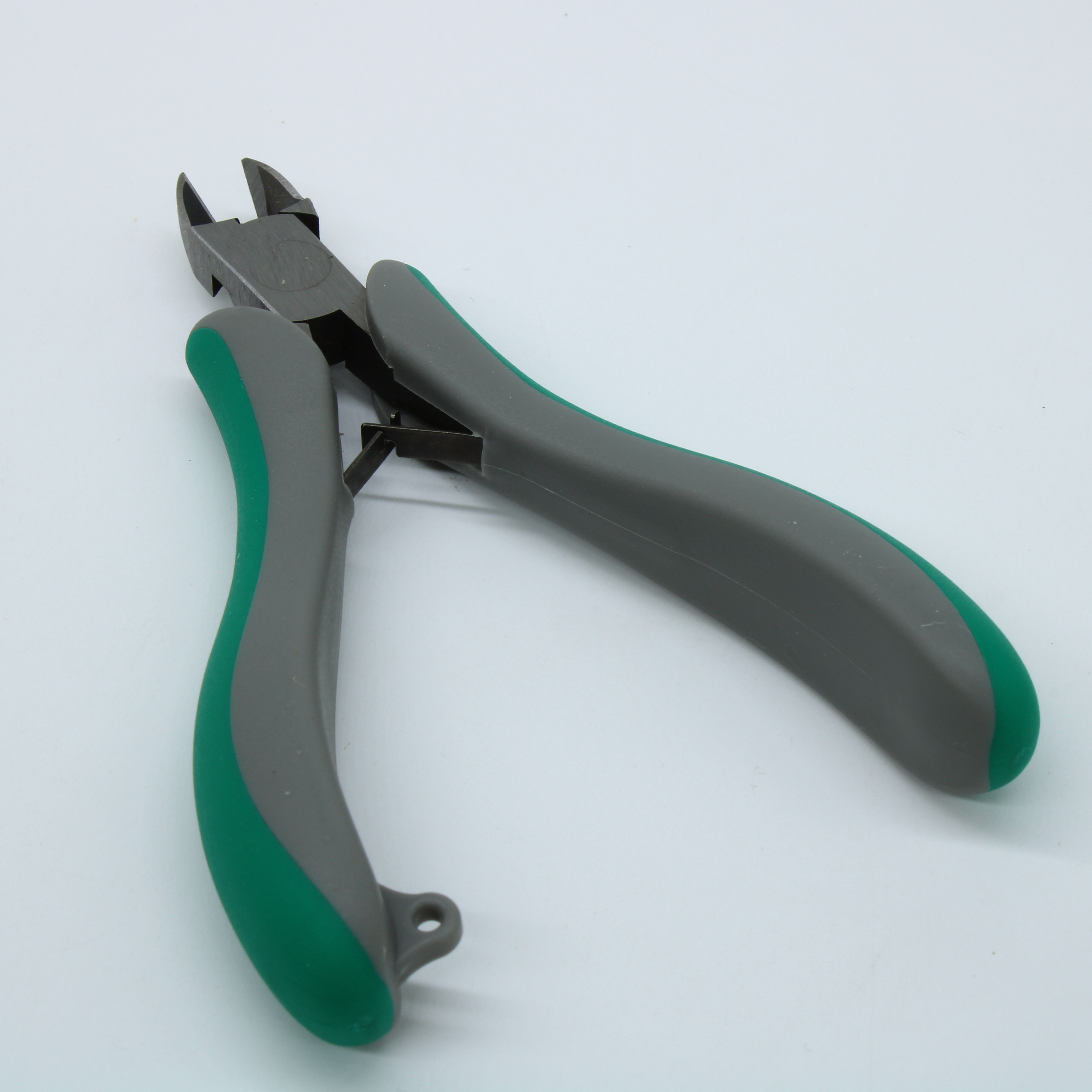 PM-711 - Кусачки прецизионные