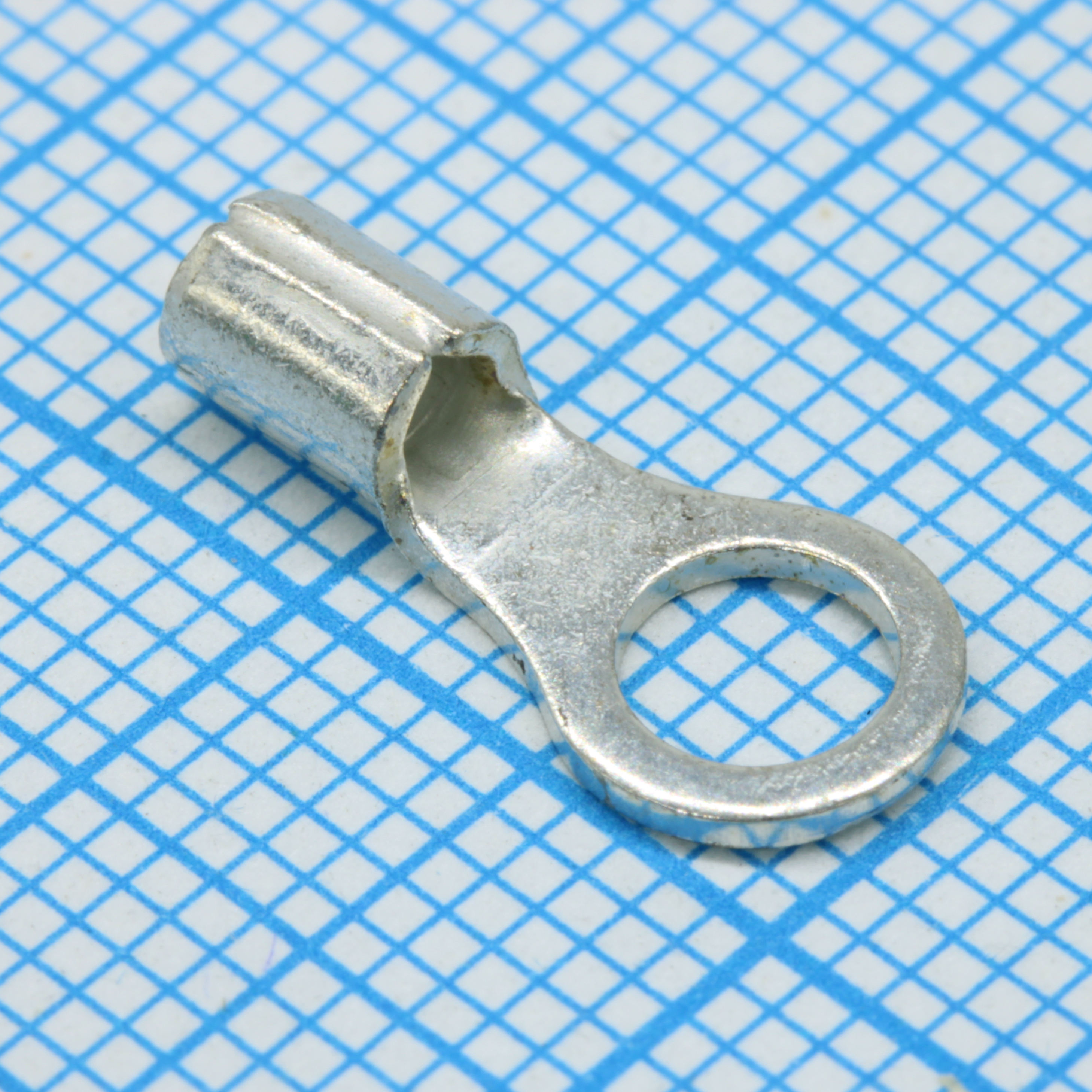 ПМ 1.5-4 - Наконечник кабельный кольцевой М4 под пайку или опрессовку проводов сечением до 1.5 мм2