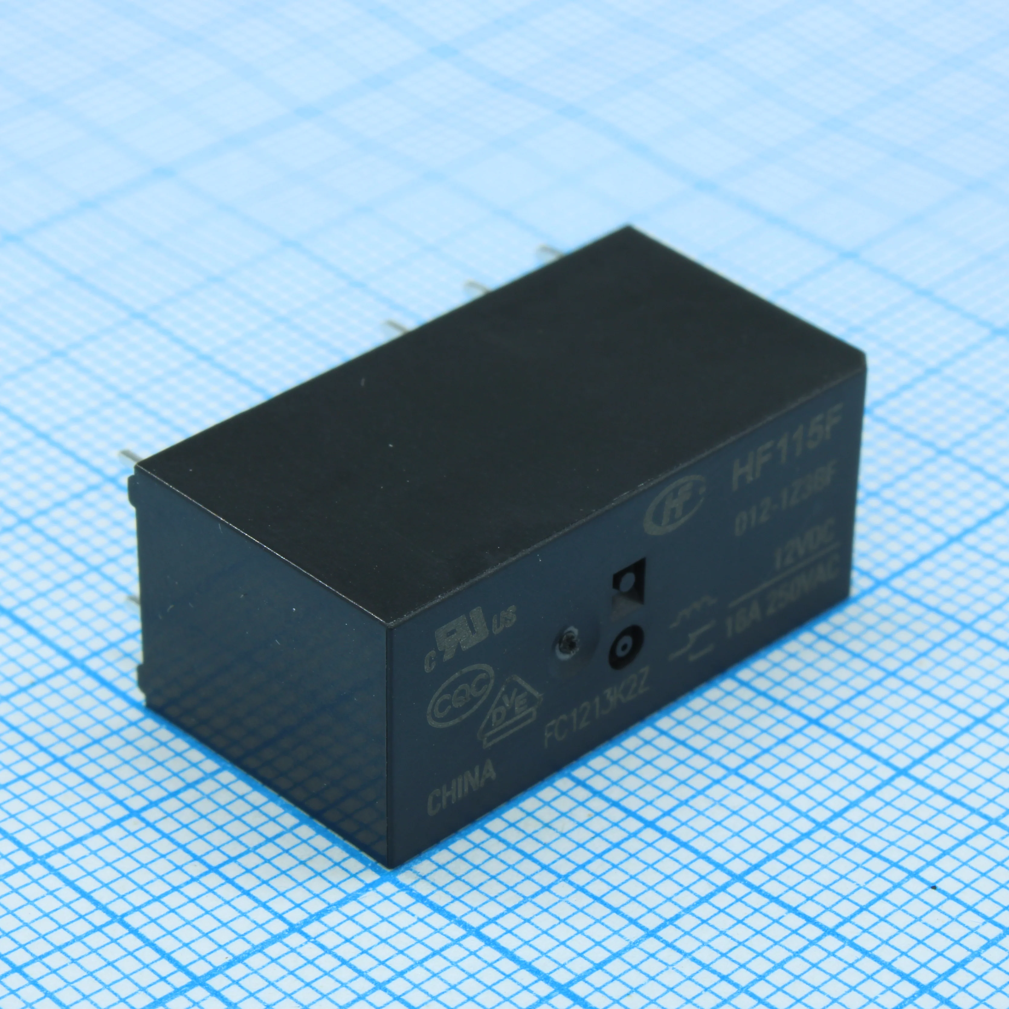 HF115F/012-1Z3BF - Реле силовое, 12В 16А; Конфиг: 1C