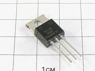 Тиристор BT136-800E