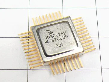 Микросхема КН1806ХМ1-207