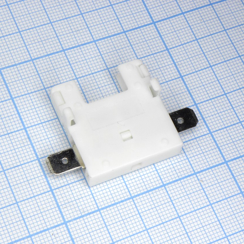 ZH706 - Держатель предохранителя авто на провод с крышкой