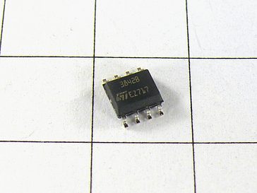 Микросхема UC3842BD1