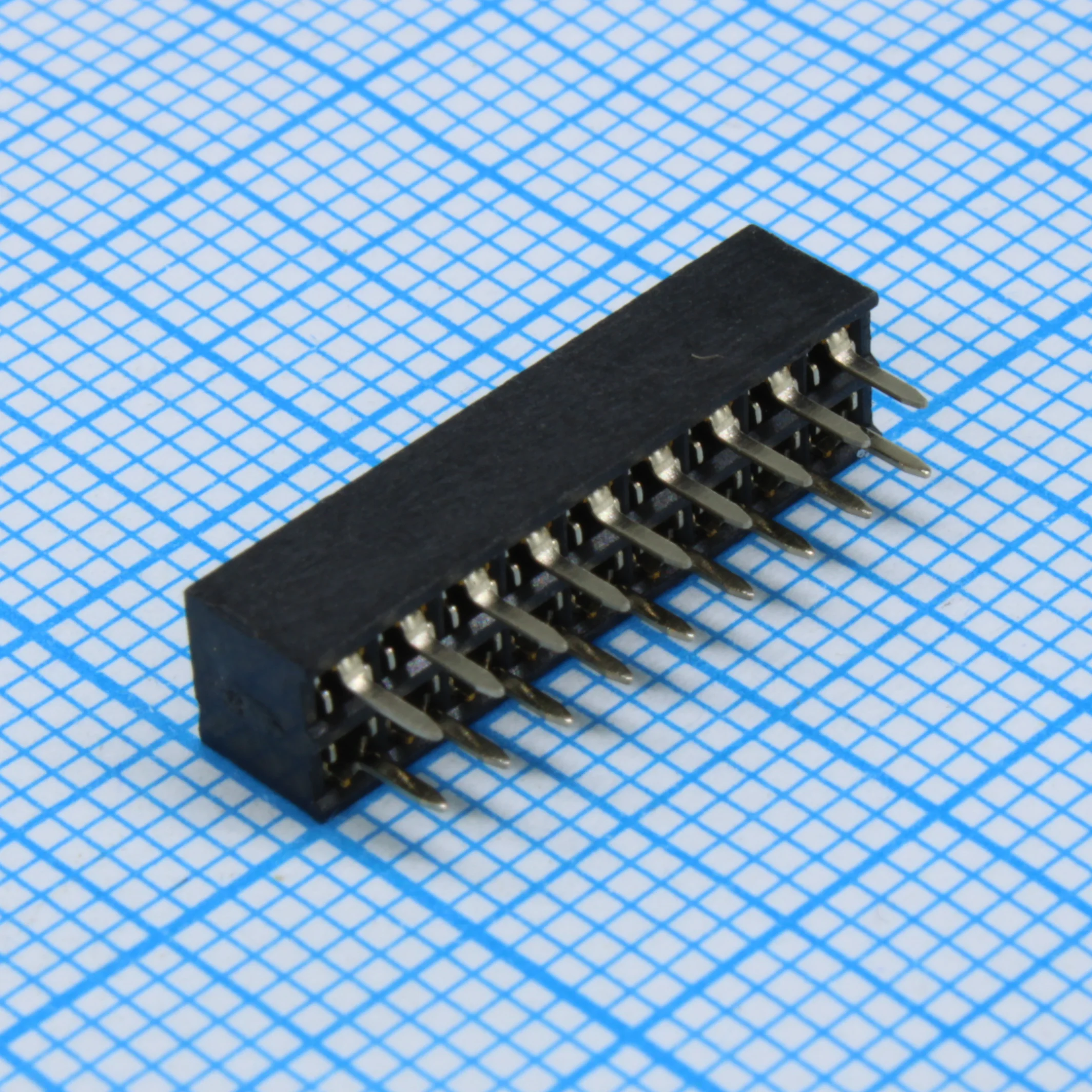 DS1026-05-2X9S8BV - Гнездо на плату 2x9 конт., шаг 2.00мм, высота 4.3мм, позолоч.