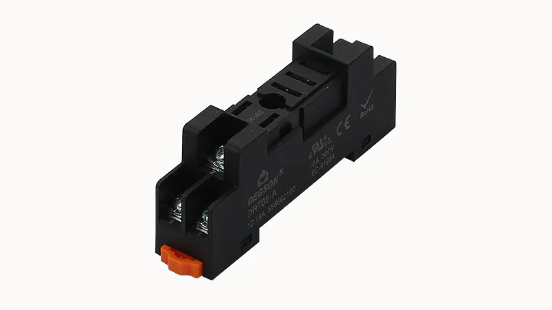 Колодка для реле DSRT05A-3 - Колодка для реле DRPT-1C, 16A, 300V, фиксация провода: с кольцевым наконечником, пластик, цвет: черный, монтаж на DIN рейку