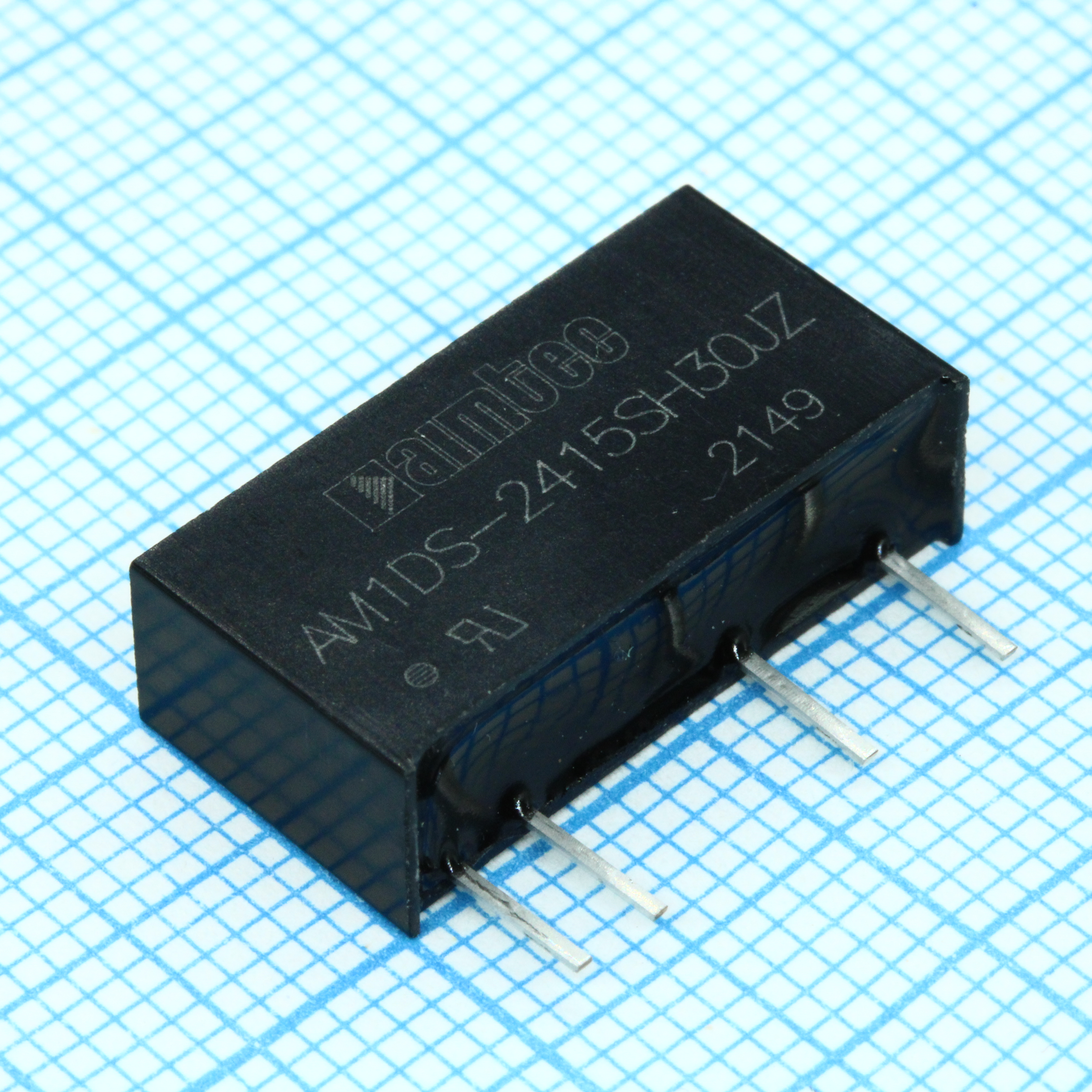 AM1DS-2415SH30JZ - DC/DC, 1Вт, вход 21.6…26.4В, выход 15В/0.007…0.067А, изоляция 3000В DC, КПД 81%, максимальная емкостная нагрузка не более 560мкФ, SIP7, 19.65x6x10.16мм, -40…105°C, пластик