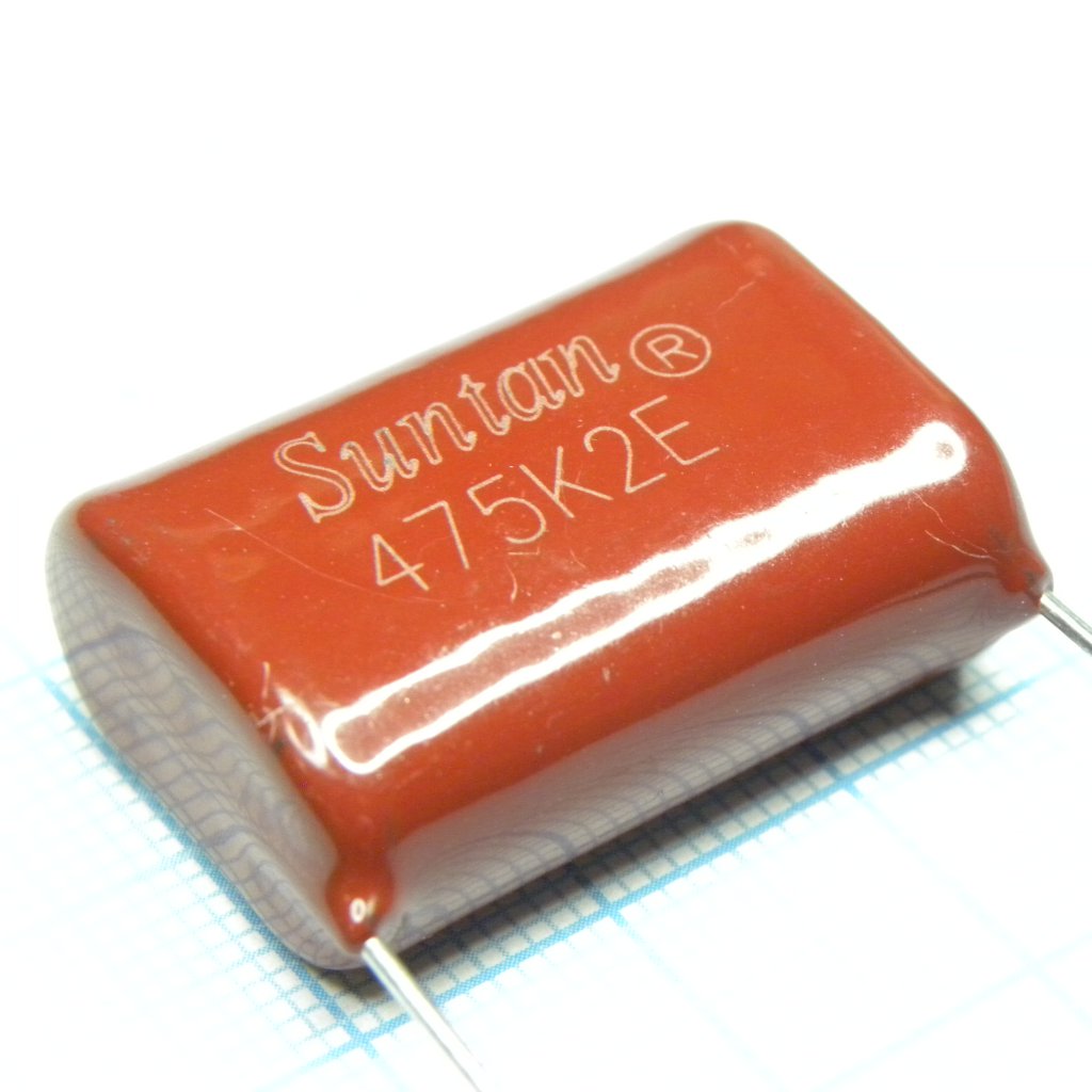 TS02002E475KSB0I0R - Конденсатор металлоплёночный полиэтилентерефталатный 4.7мкФ 250В ±10% шаг выводов 27.5мм 85°С россыпь