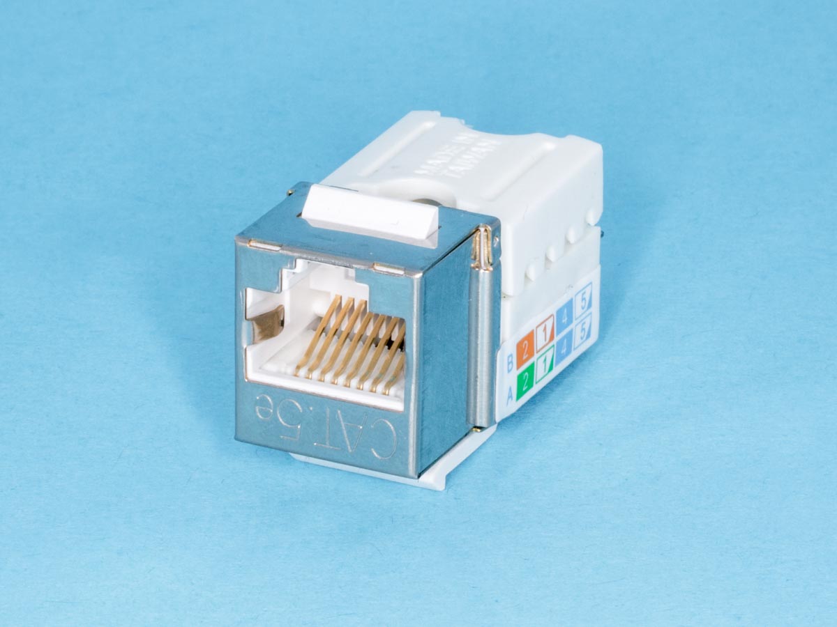 EKTVS-D-16 - Модуль RJ-45 8P8C кат.5e, Keystone,  универсальный, экранированный, PCnet