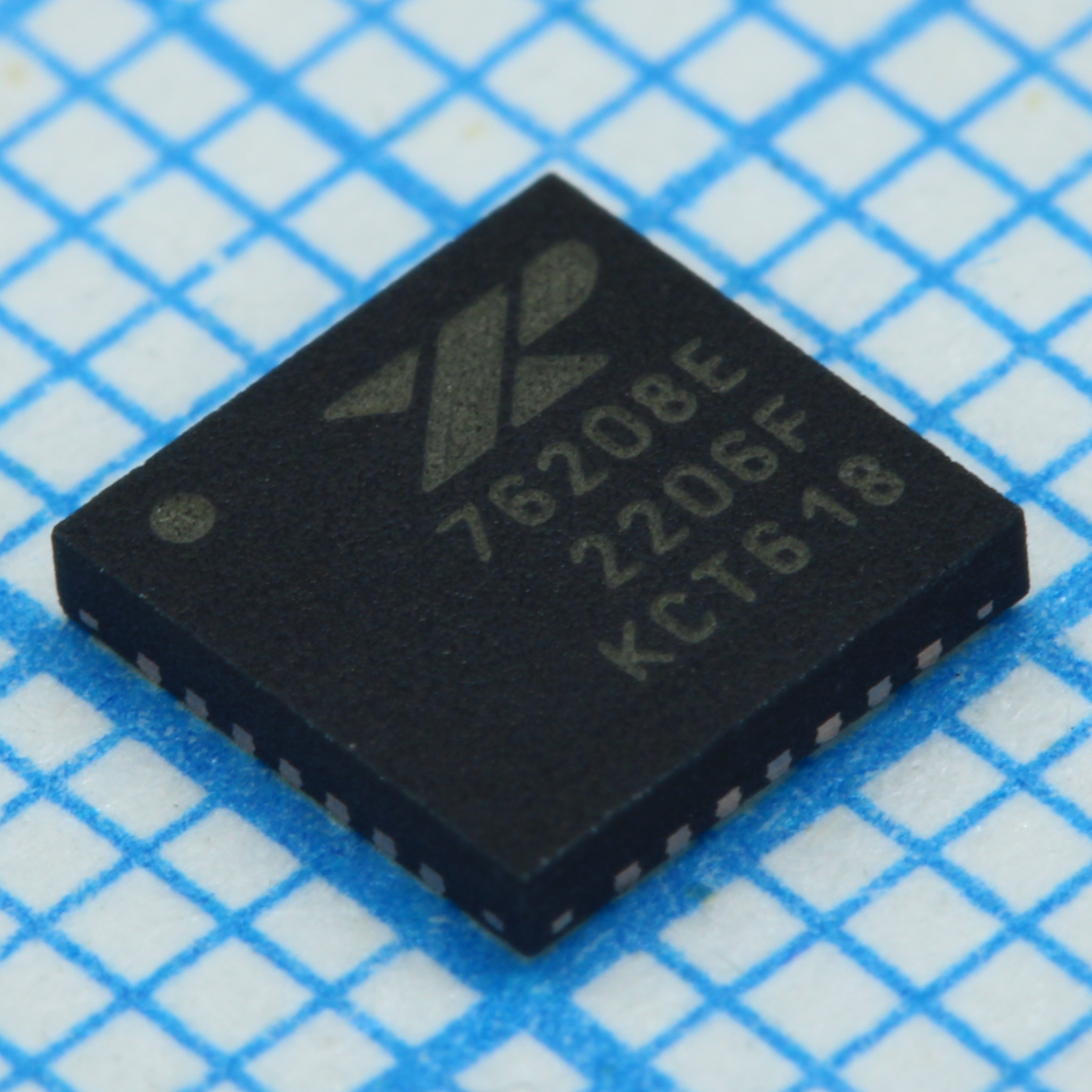 XR76208ELTR-F - Преобразователь постоянного тока понижающий синхронный 40В 8А