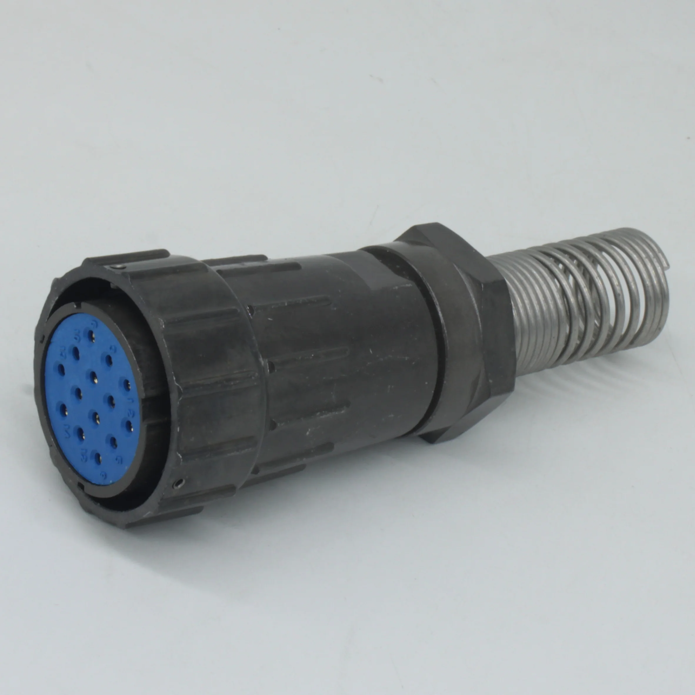 FQ30-14TK-16 - Кабельная розетка, 14 контактов
