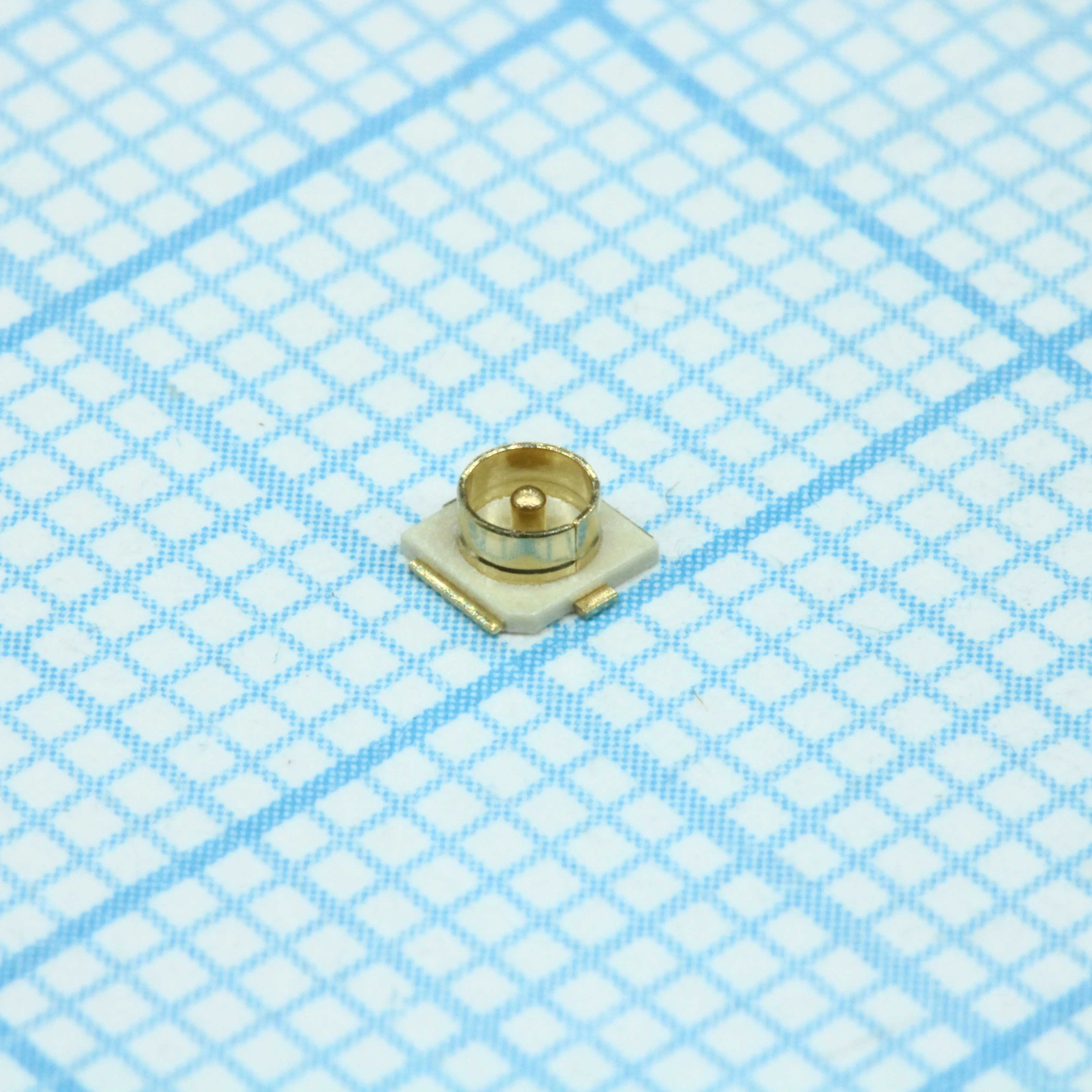 734120114 - Conn Micro Coaxial RCP 0Hz to 6GHz 50Ohm Solder ST SMD Gold Embossed T/R