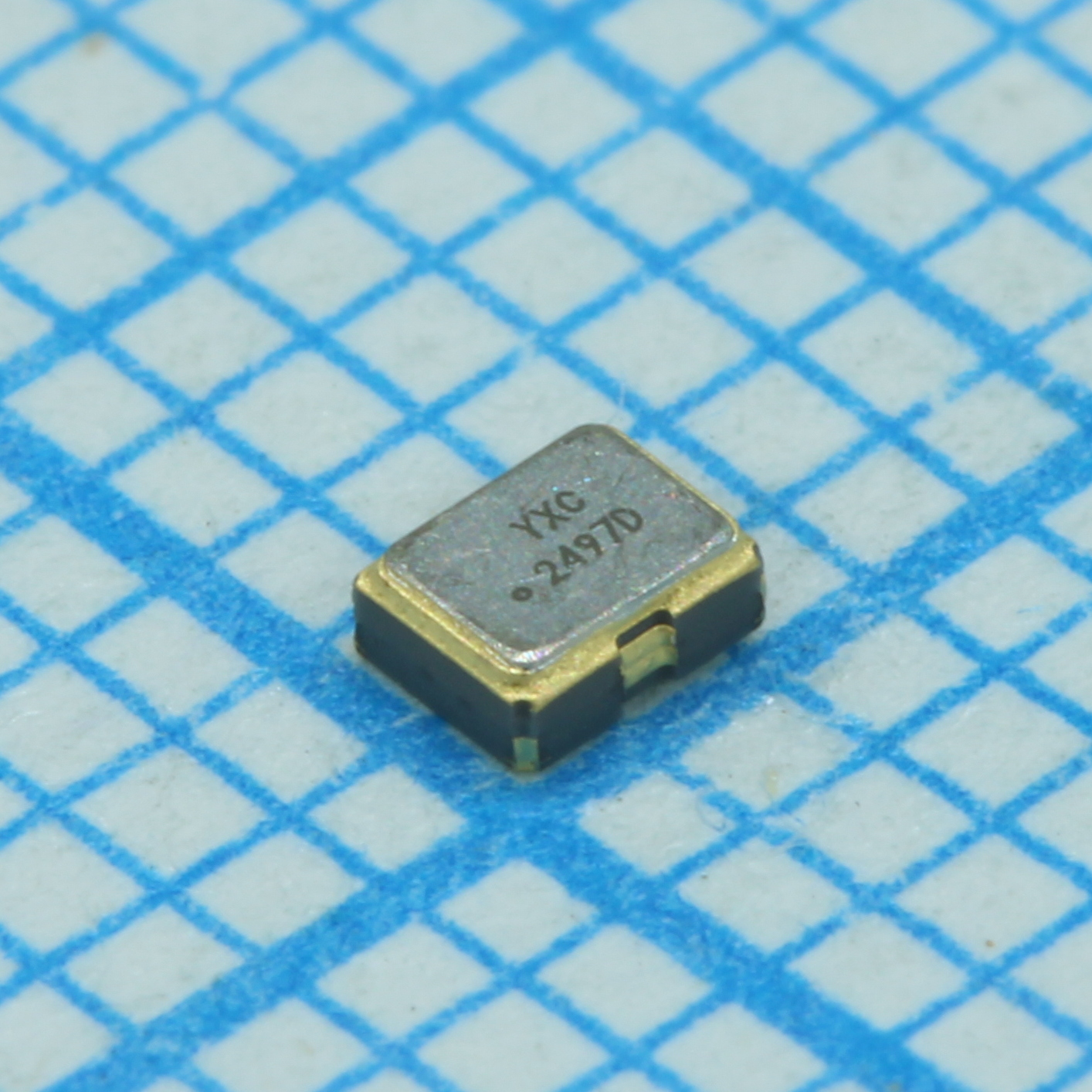YSO120TK 32.768KHZ 1.8V-3.3V 10PPM - Генератор кварцевый 32.768кГц 1.8В-3.3В 10PPM SMD2х1.6