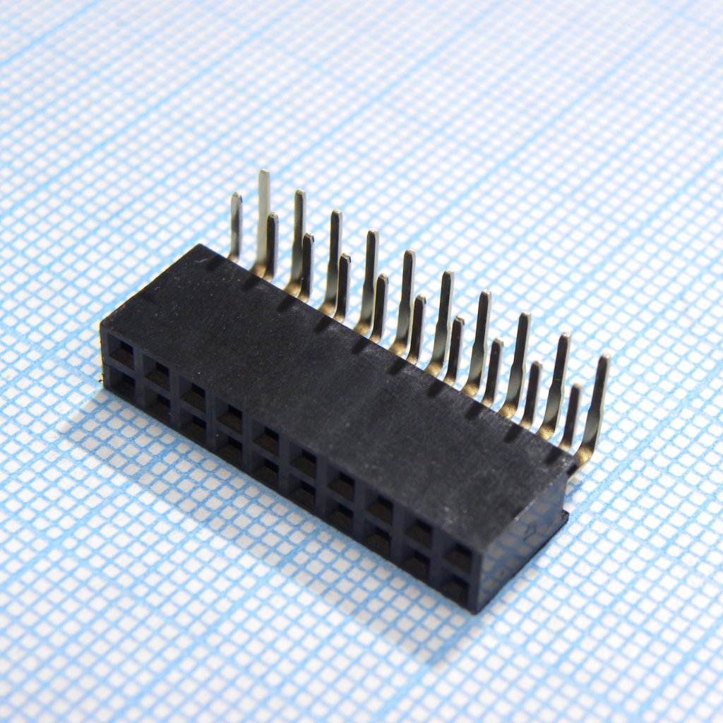 DS1024-2X10R2 - Гнездо на плату угловое 2x10 конт., шаг 2.54 мм., длина 8.5мм