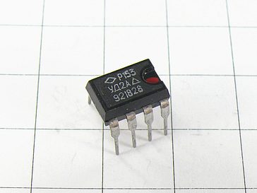 Микросхема Р153УД2А
