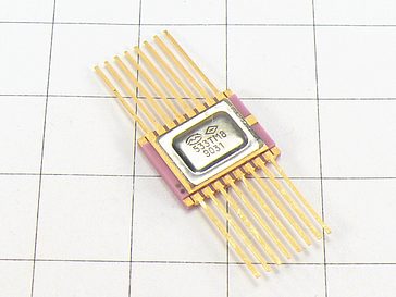 Микросхема 533ТМ8