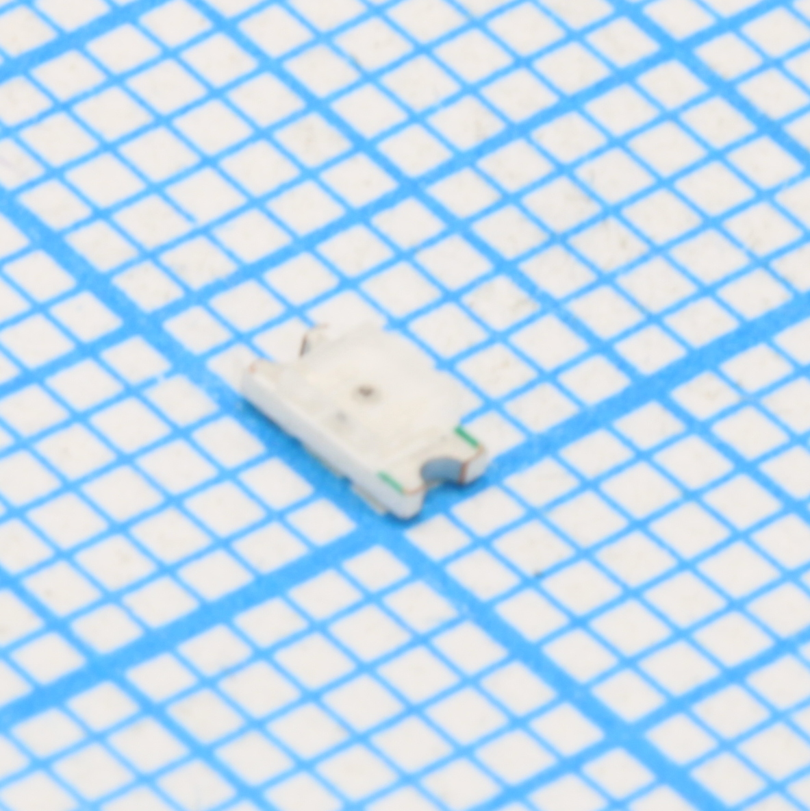 BL-HGE33-TRB - Светодиод smd 3,2х1,6мм/зеленый/570нм/35мкд/прозрачный/120°