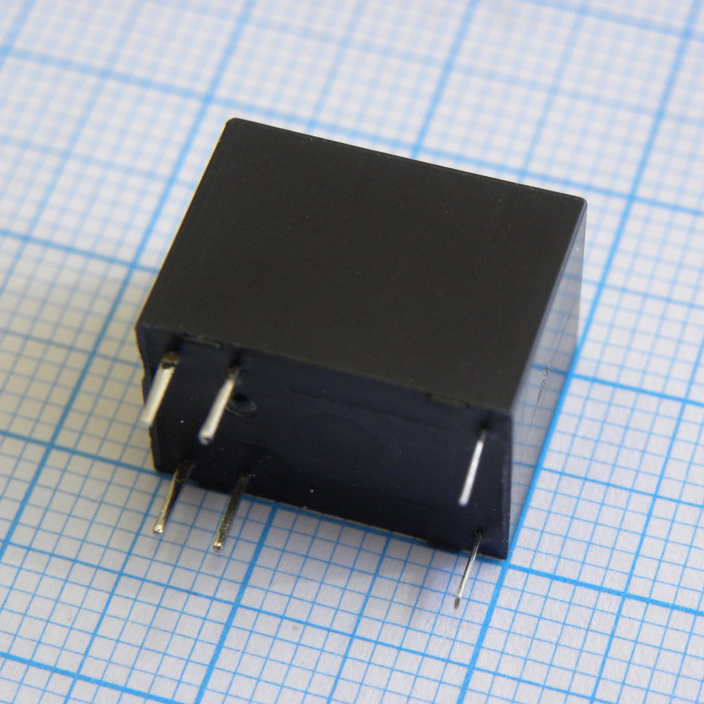 TRB1-24VDC-SA-CL-R - Катушка: 24 В 0,20 Вт 2880 Ом Контакты: 1 переключающий 3 А 240 В перем. Материал: Ag Габариты 15,7х10,4х11,7 мм