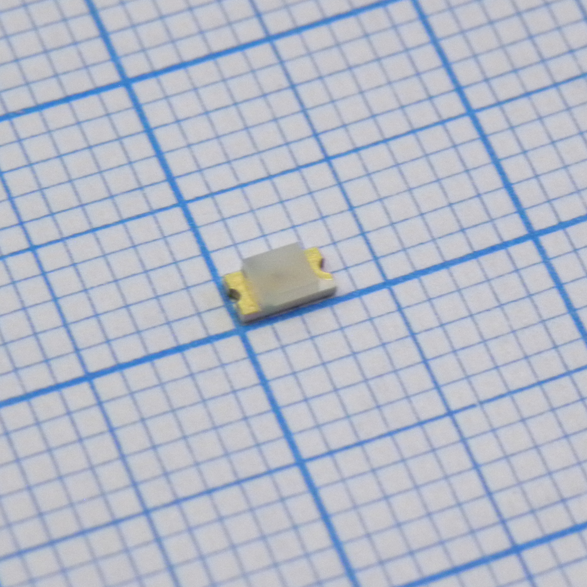 HSMS-C150 - Светодиод SMD 1206 красный 626нм матовый