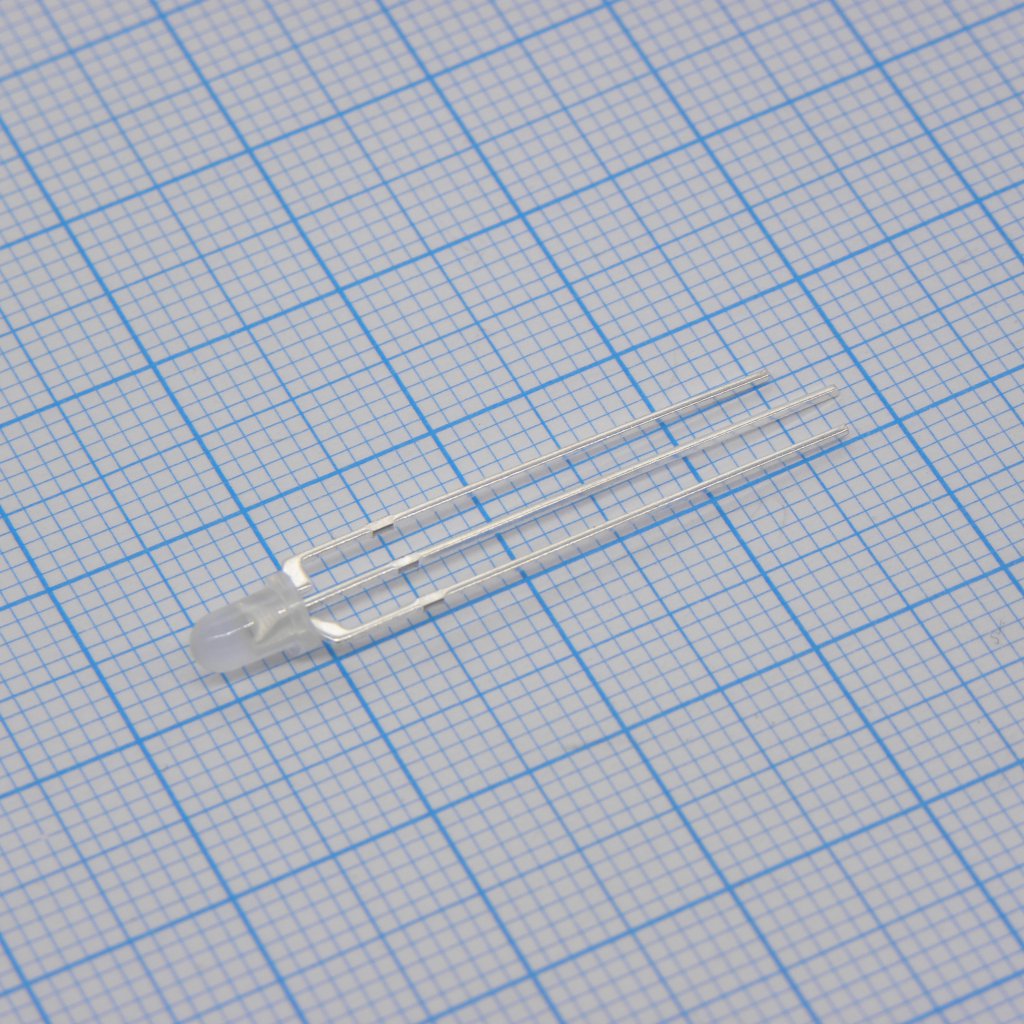 FYL-3019URUGW1A-CC - Светодиод 3мм/красный/625нм/1000мкд - зеленый/572нм/200мкд/белый матовый/30°