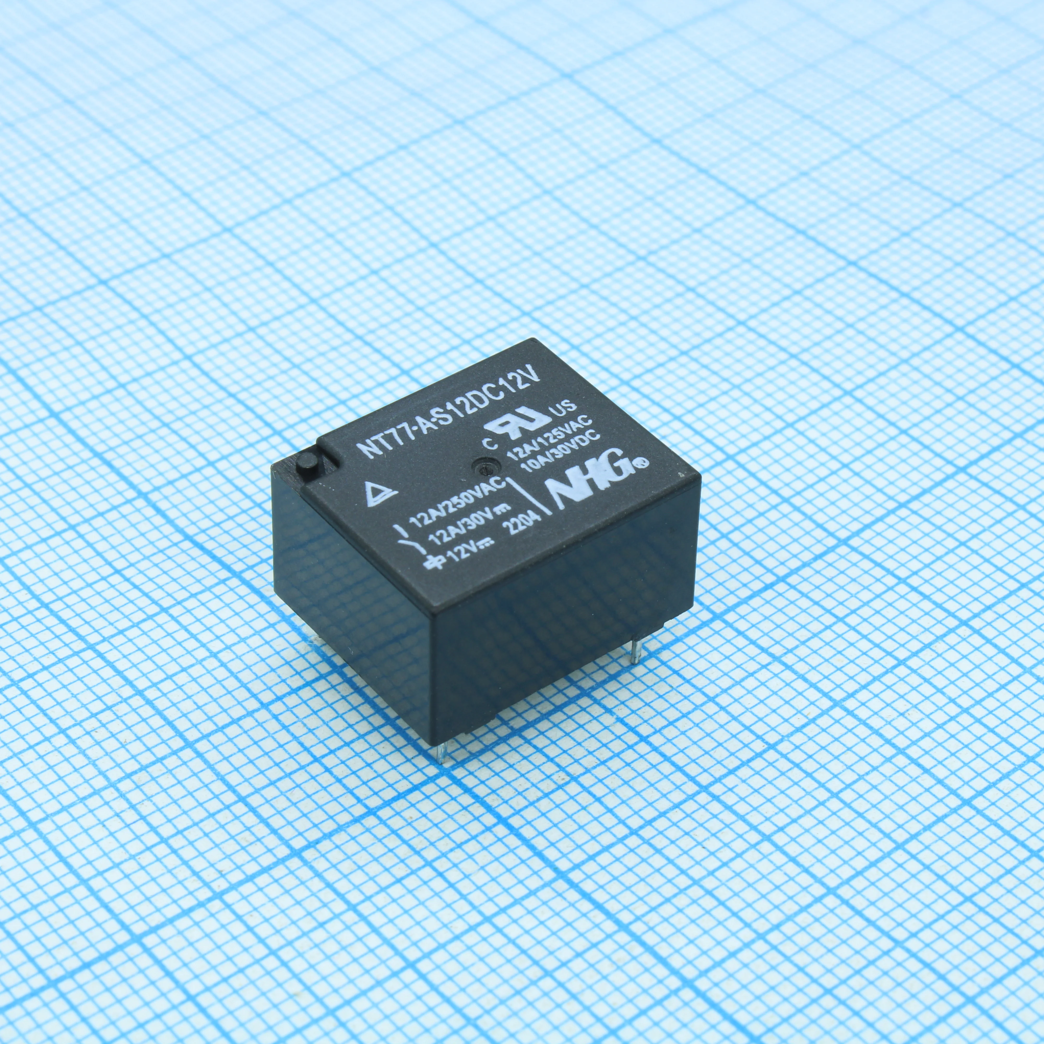NT77-A-S-12-DC12V - Реле силовое, 12А одна контактная группа на замыкание катушка 12В 0.45Вт