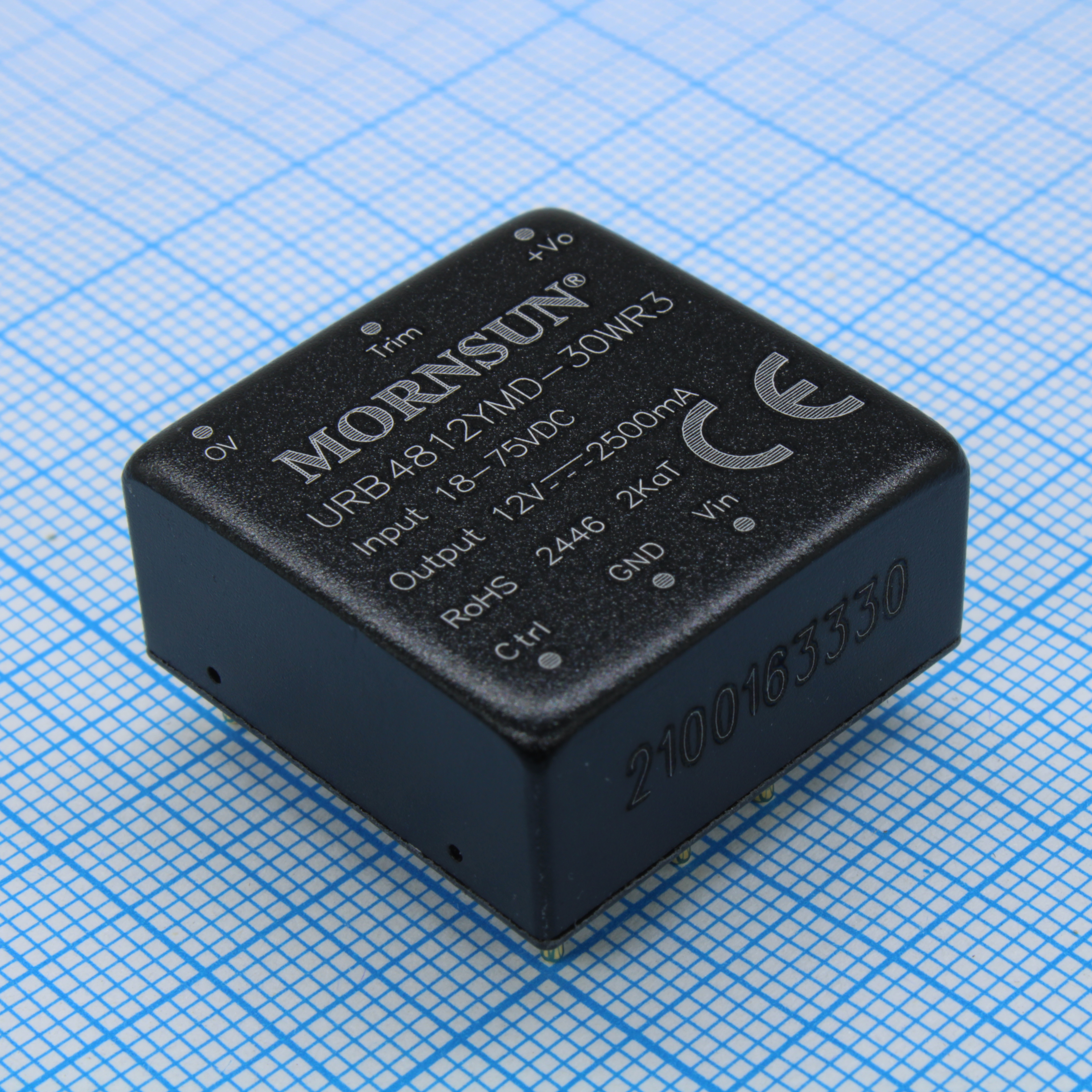 URB4812YMD-30WR3 - Преобразователь DC/DC мощность, Вт: 30 вход 48В выход 12В 2500мА изоляция: 1500В