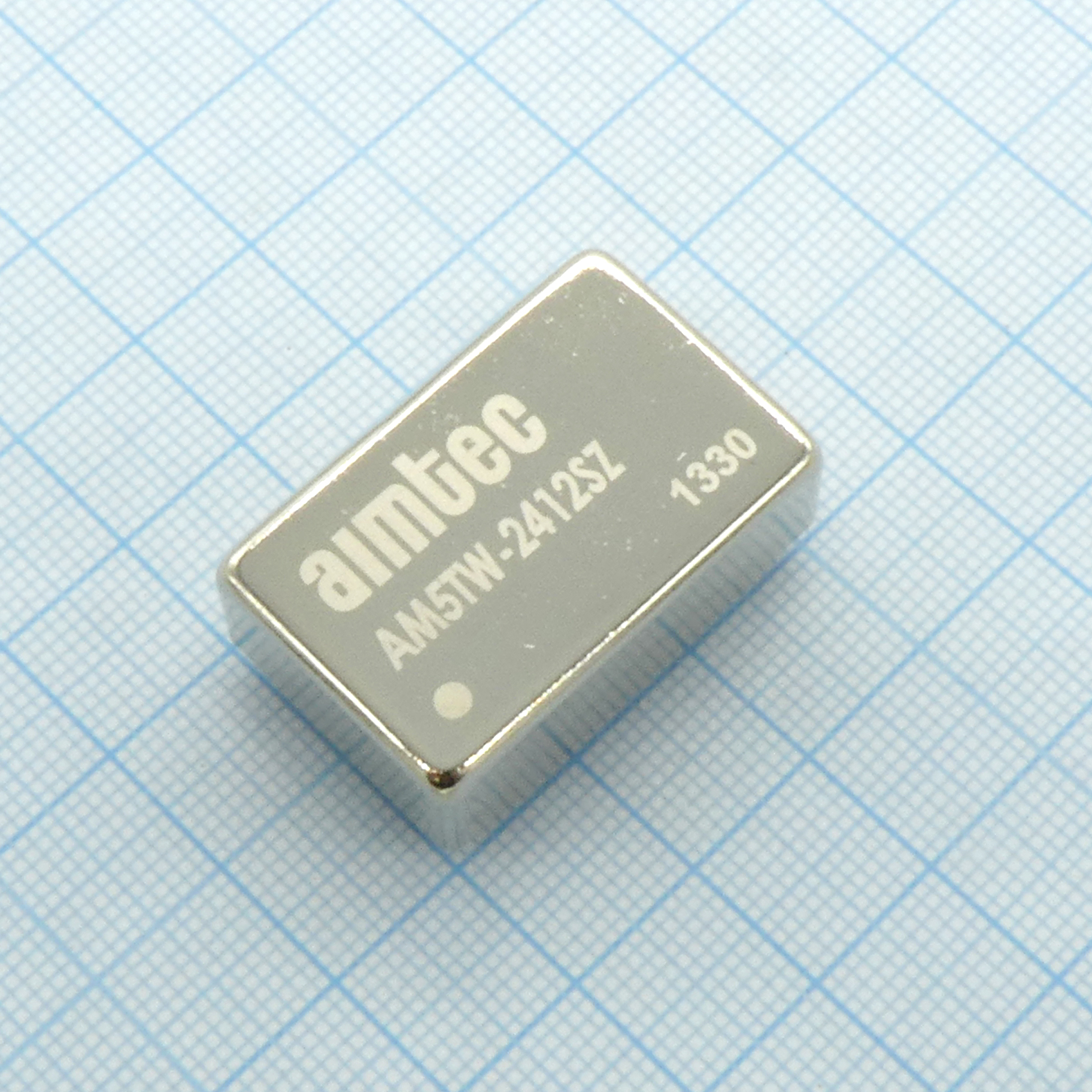 AM5TW-2412SZ - DC/DC, 5Вт, вход 9…36В, выход 12В/0.417А, изоляция 1500В DC, КПД 82%, максимальная емкостная нагрузка не более 220мкФ, DIP24, 31.75x20.32x10.16мм, -40…85°C, металл