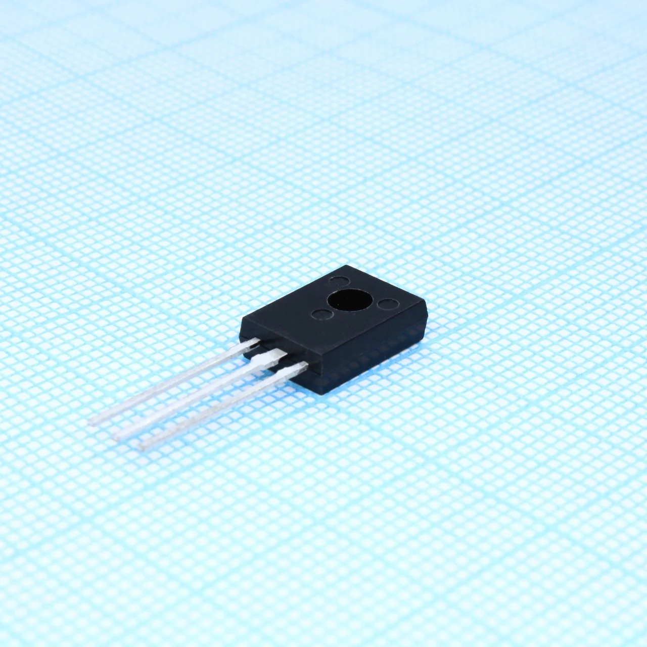 КТ814Г - Биполярный транзистор, PNP, 80 В, 1.5 А, 10 Вт