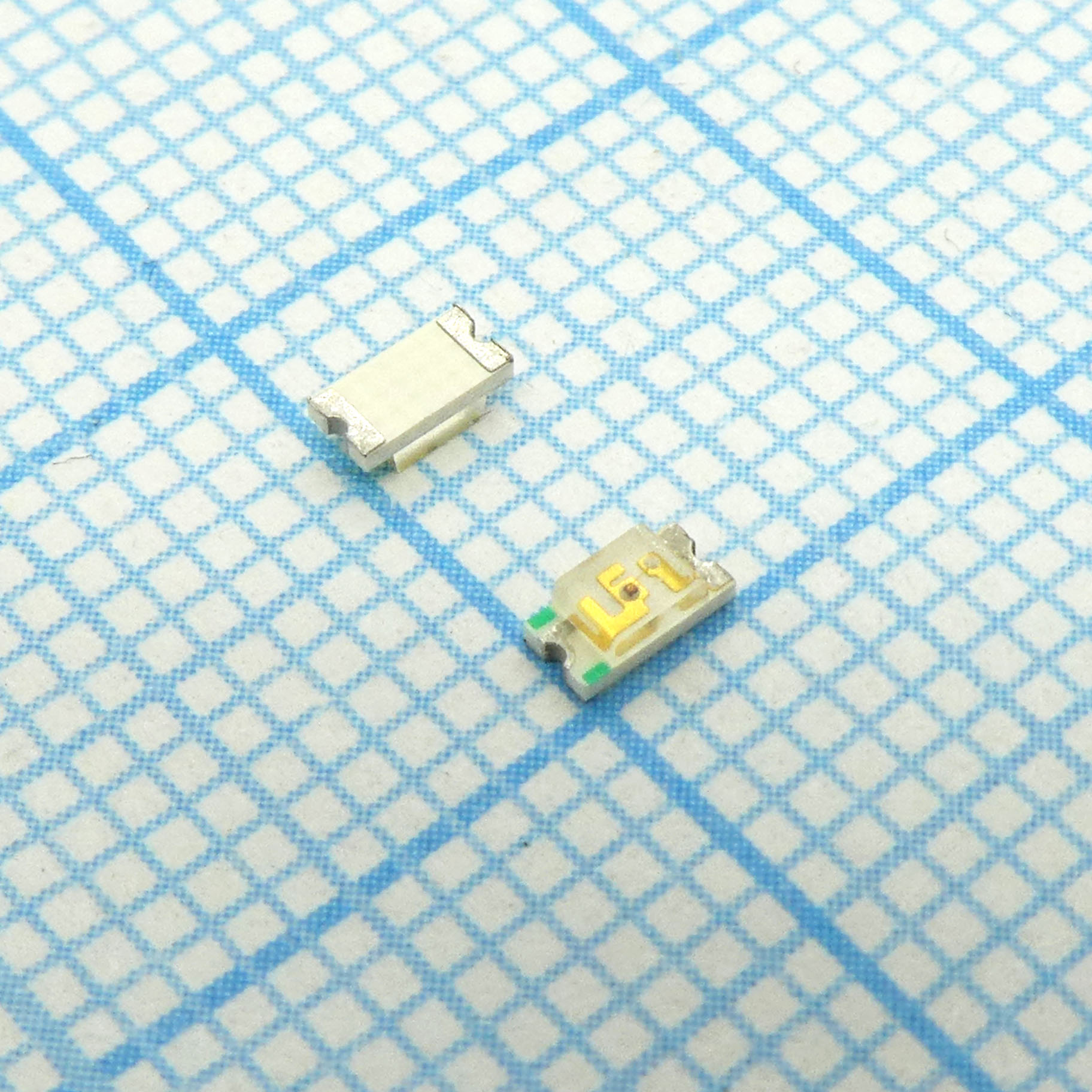 KPC-3216EC - Светодиод smd 3,2х1,6мм/красный/625нм/4-12мкд/прозрачный/120°