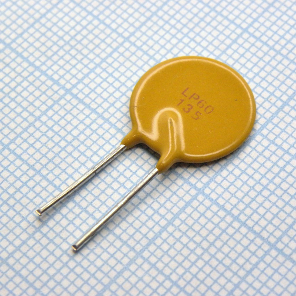 LP60-135F - Самовосстанавливающийся предохранитель PTC 1.35A(hold) 2.7A(trip) 60V 40A 1.71W 9.6s 0.12Ohm Radial 15 X 3.1mm, Bulk