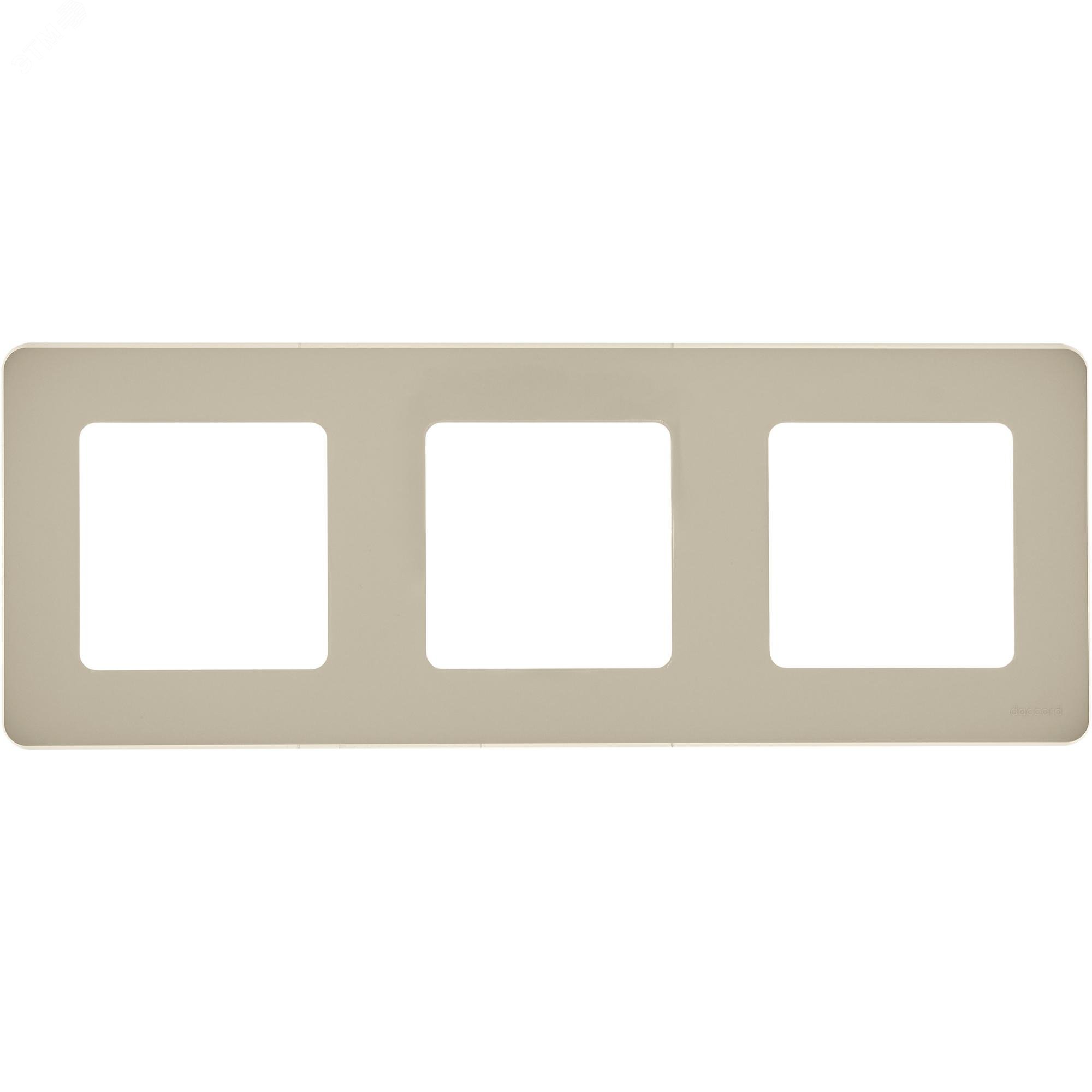 Рамка 3-м Inspiria сл. кость Leg 673951