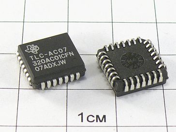 Микросхема TLC320AC01CFN