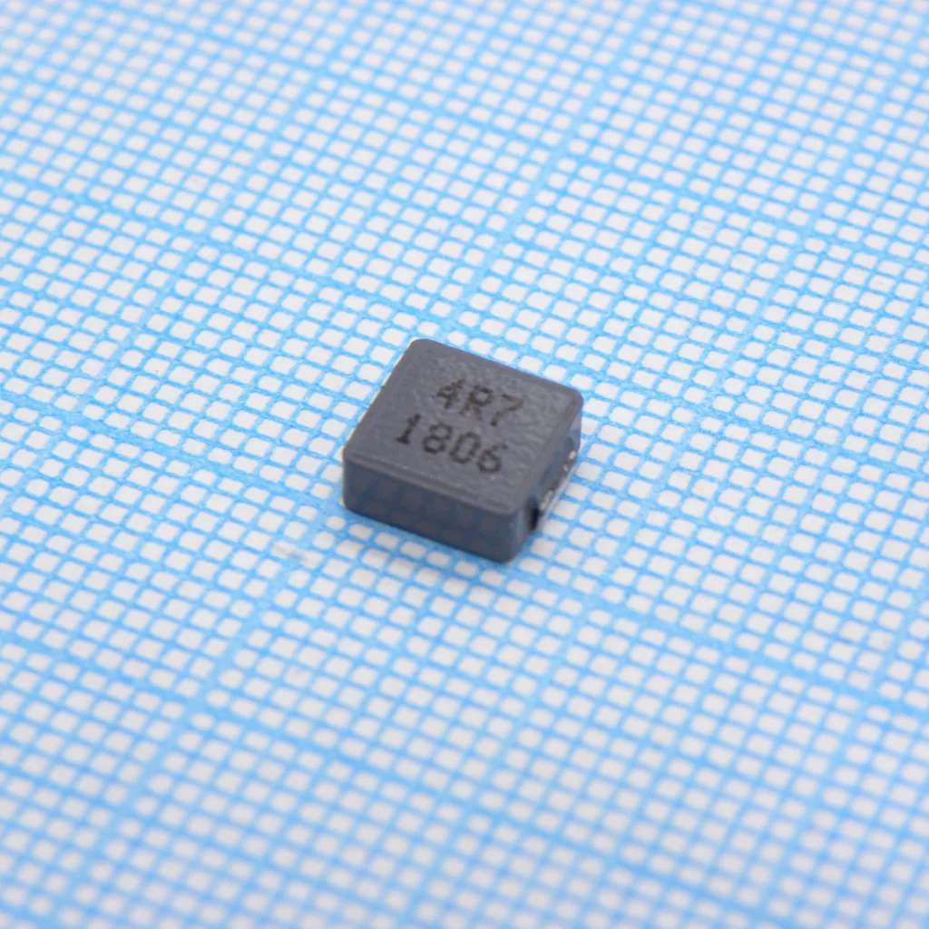 SRP7028A-4R7M - SMD индуктивность проволочная, на ферритовом сердечнике, экранированная 4.7uH 20% 100KHz 20Q-Factor Carbonyl Powder 5.5A 0.04Ohm Automotive