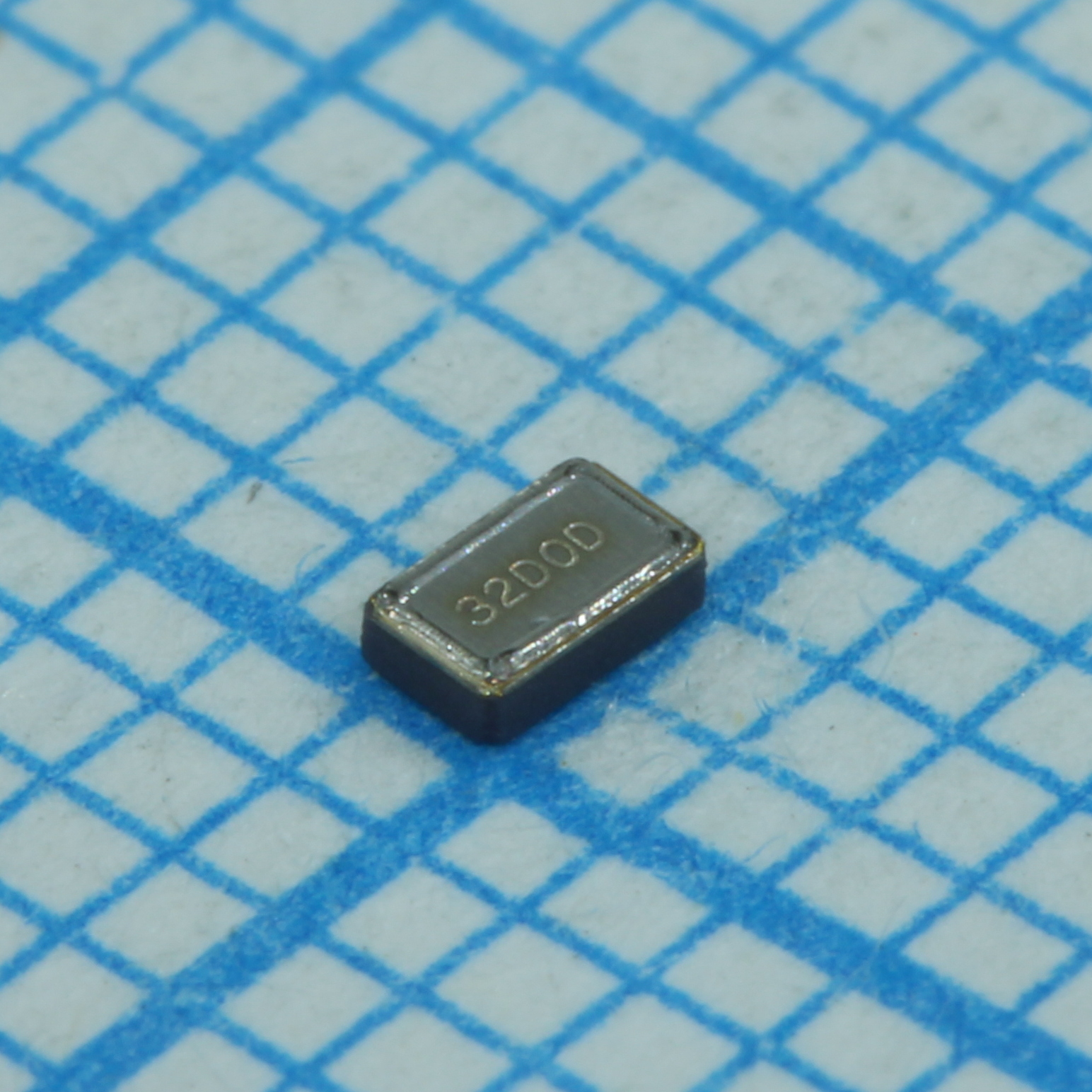 ABS06-32.768KHZ-1-T - Резонатор кварцевый 32.768кГц ±10 ppm 12.5 пФ -40....+85°С SMT