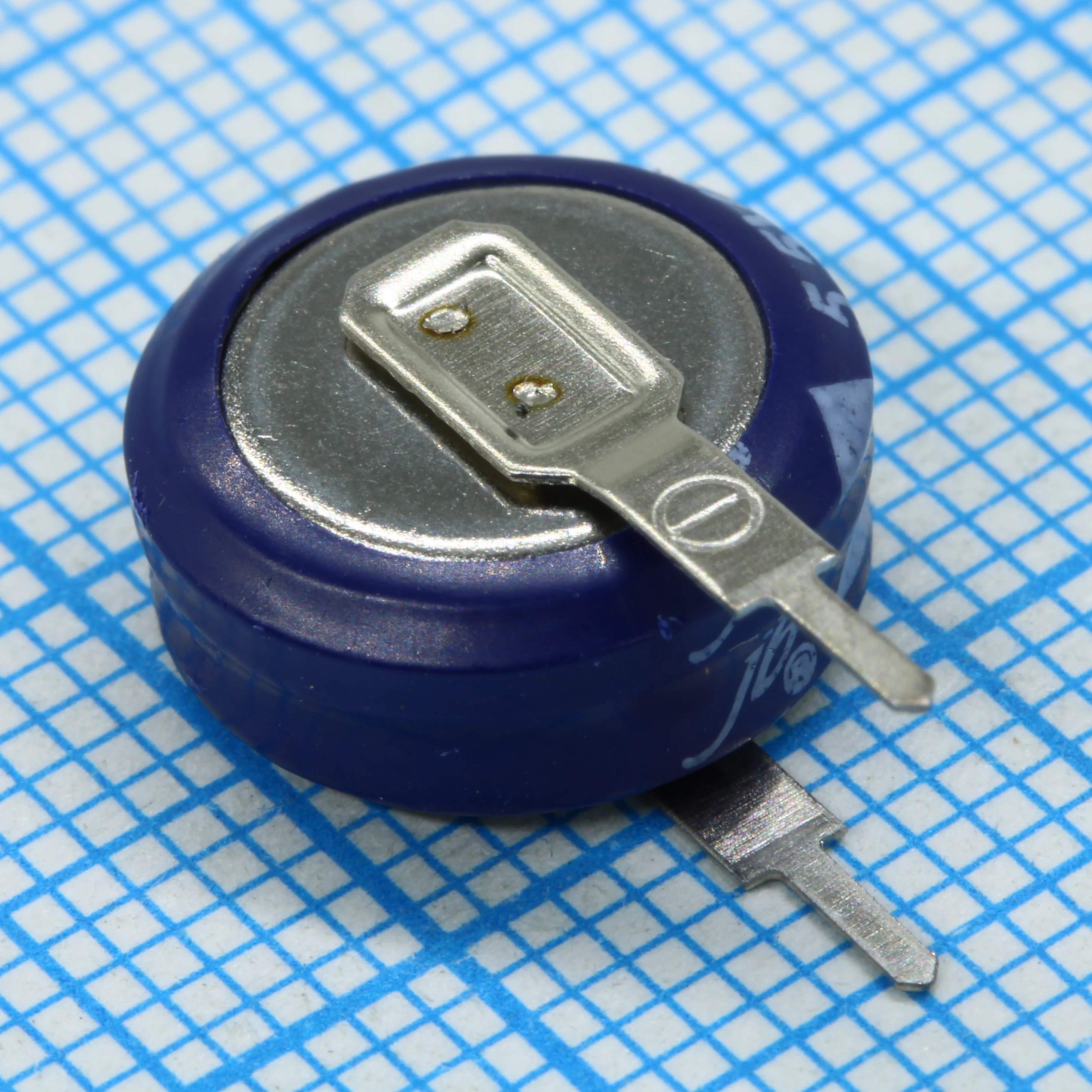 JGAV5R5D474Z047B - Ионистор стандартный мини 5,5V, 0,47F, -25...+70°C, 1000h, 11,5x12.3mm, вертикального исполнения