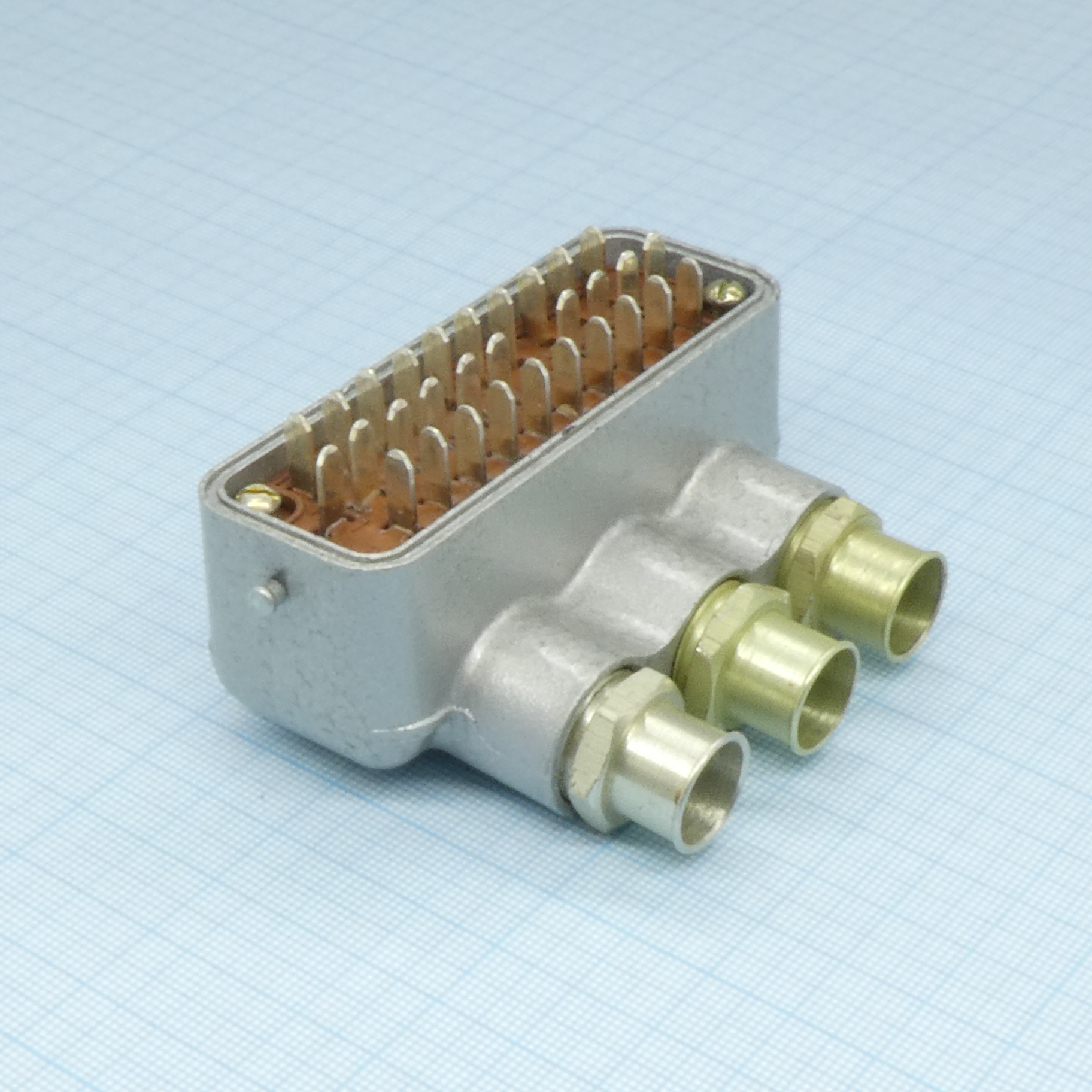 РП14А-30Ш8 - Соединитель  низкочастотный, прямоугольный, внутреннего монтажа