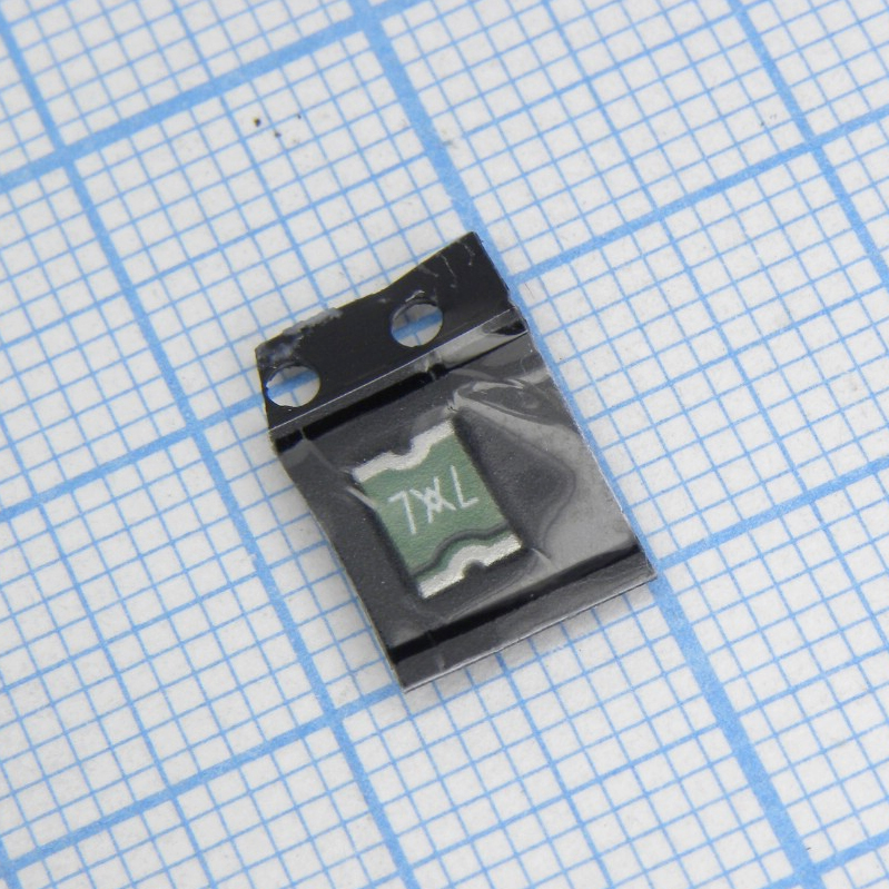 miniSMDC075F-2 - Самовосстанавливающийся предохранитель PTC 0.75A(hold) 1.5A(trip) 13.2VDC 100A 1W 0.2s 0.11Ohm SMD