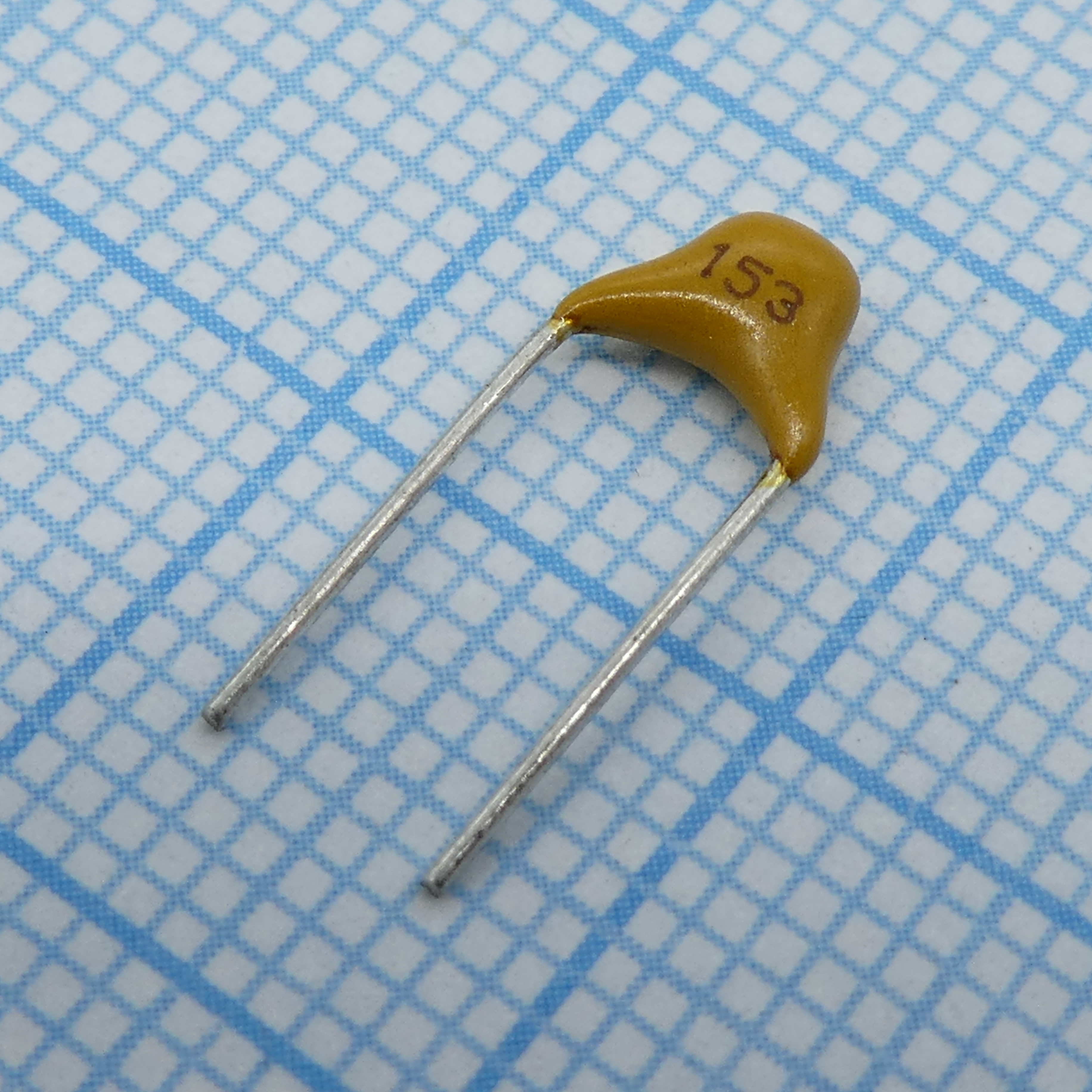 TS170R1H153MSBFB0R - Конденсатор керамический многослойный 0.015мкФ 50В Y5V ±20% радиальный 5.08мм 85°C россыпь