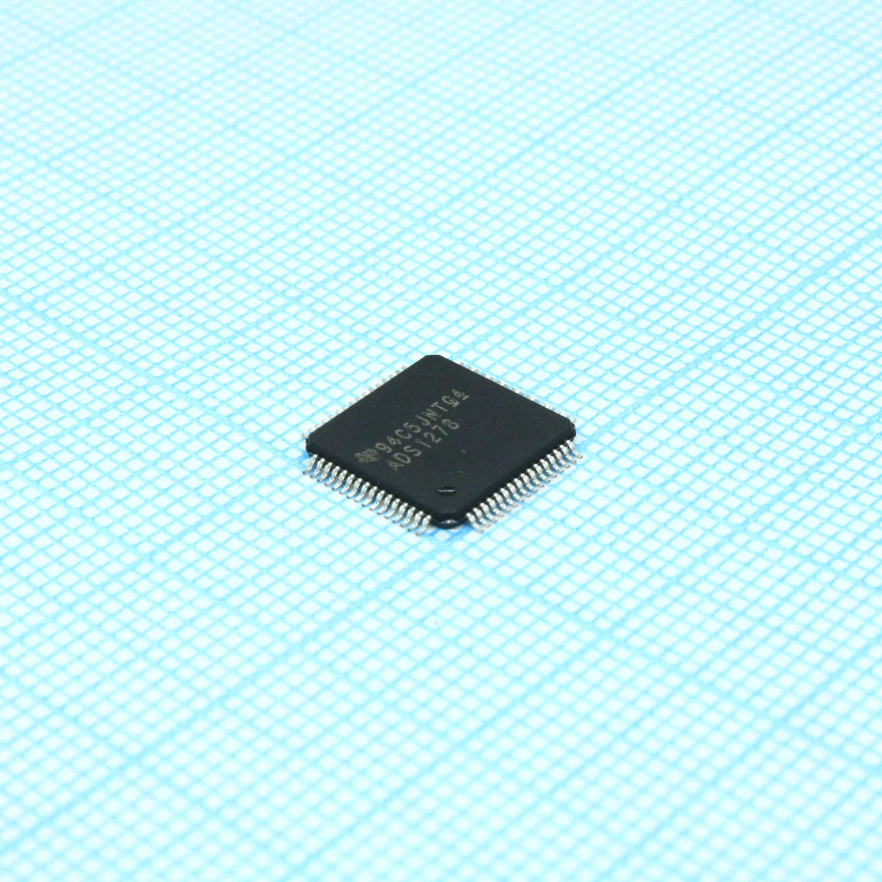 ADS1278IPAPR - 24-ти разрядный АЦП Дельта-Сигма 64-HTQFP