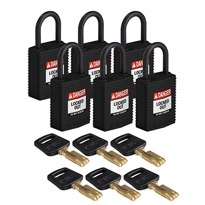 gws150211 - Замки SafeKey нейлоновые компактные, нейлоновая дужка, высота дужки – 25 мм, диаметр дужки – 4.3 мм, нейлоновый корпус, размеры корпуса – 43х32х19 мм, цвет – черный, 6 шт/упак