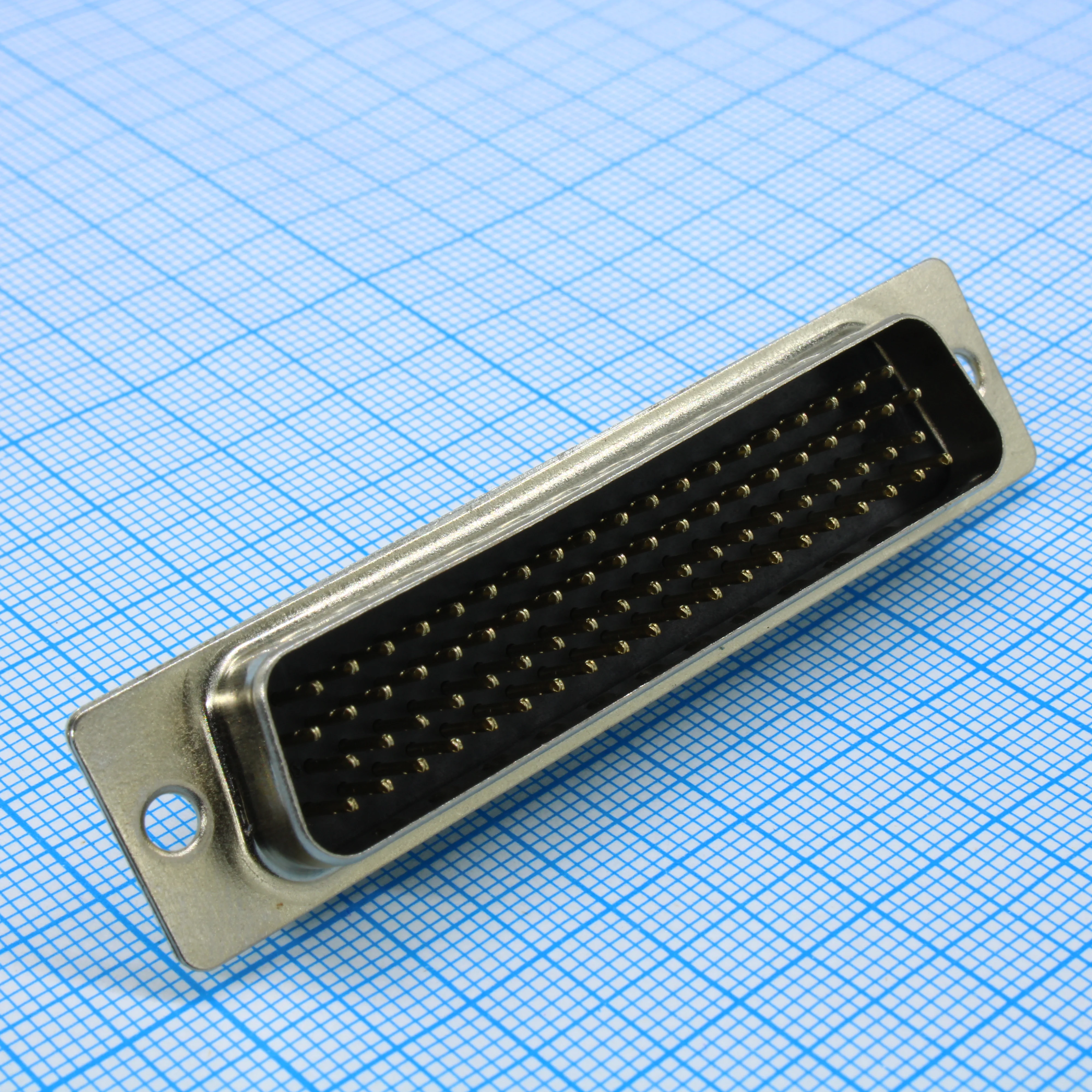 DS1035-78MBN8SS - Разъем D-Sub штыревой 78 контактов на кабель
