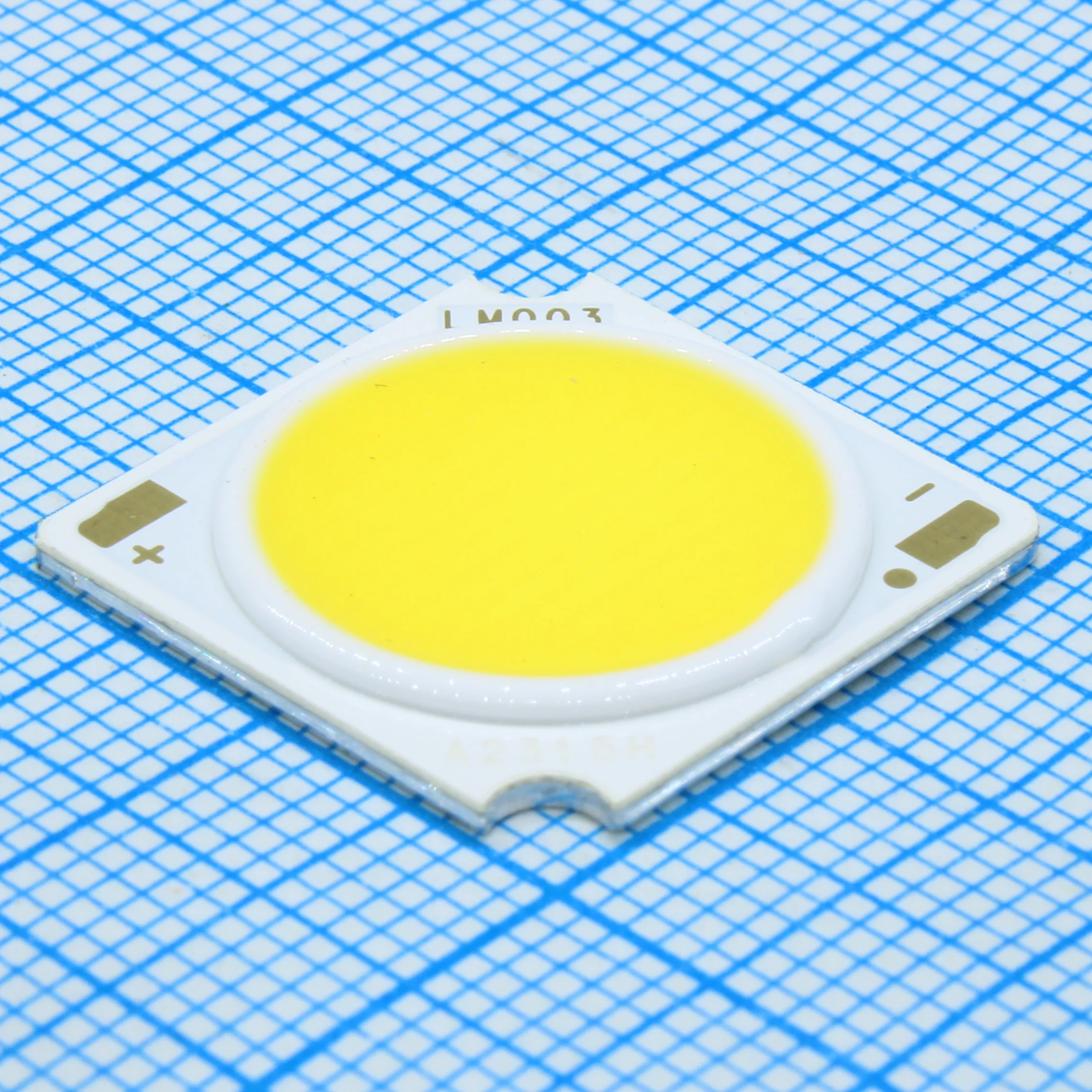 HL-LM003H384W-20B10C12(Ra4) (5000K) - 32-43W COB/ 5000K/ 36v/ 4010Lm @ 1000mA (111Lm/W)/ Ifmax=1200mA/ CRI=90/ 19x19x1,6mm/ 120°