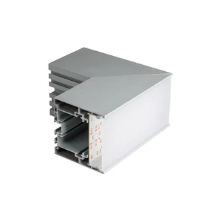 Угол S2-LINE-7977-L90W внешний 021263 - внешний угол в сборе, для соединения 2-х профилей S2-LINE-7977 под углом 90°. Экран образует линию по внешней стороне угла. В комплекте матовый экран, площадка для ленты, соединители. Длина внешней стороны угла 150м