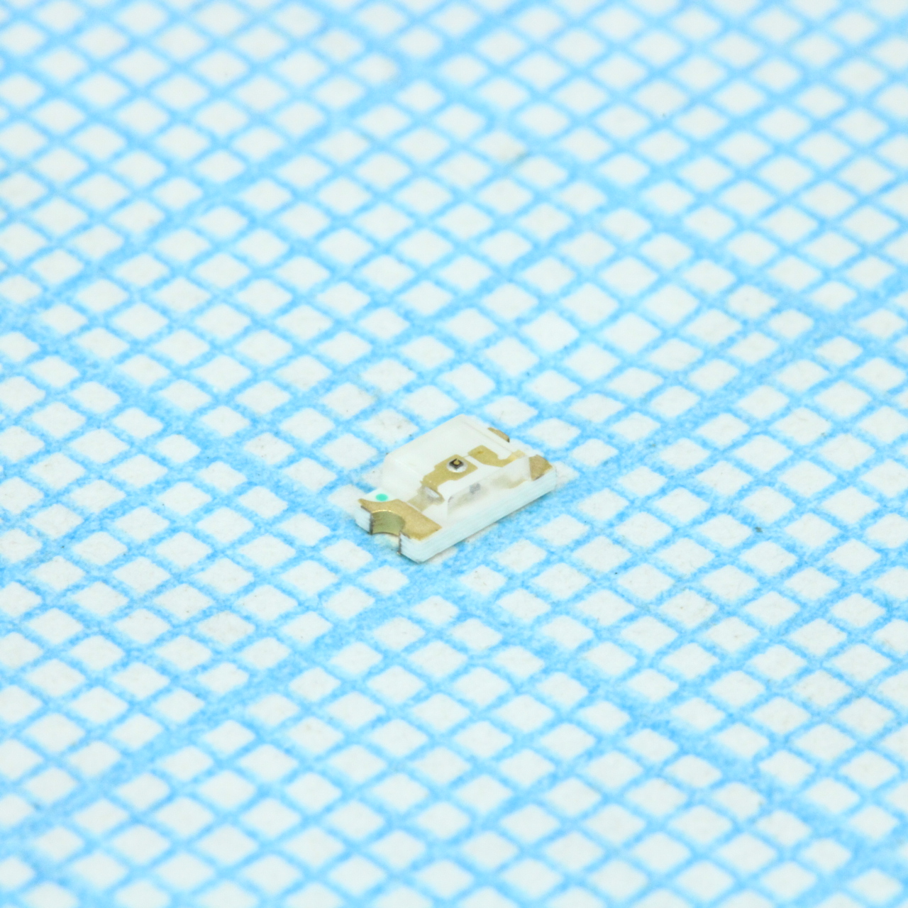 LG-150-8UG-CT - Светодиод smd 3,2х1,6мм/зеленый/568нм/18-70мкд/прозрачный/120°