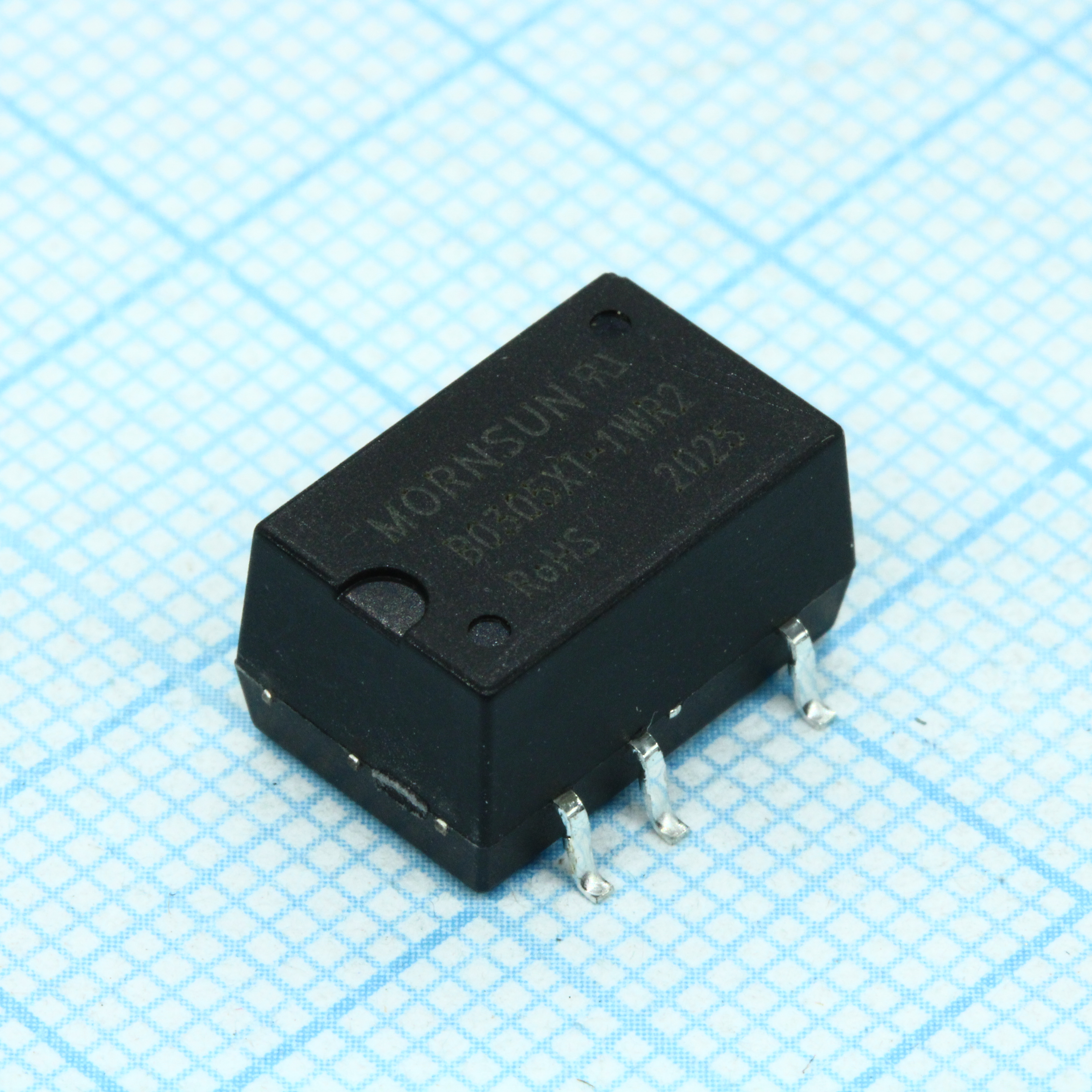 B0305XT-1WR2 - Преобразователь DC/DC, на печатную плату, 1 Вт вход 3.3В выход 9В 111мА