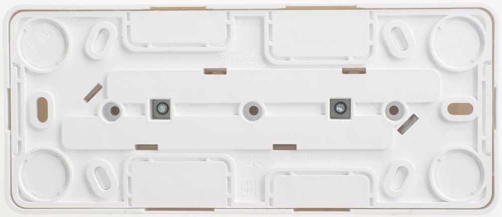 ЭТЮД O/У тройная РОЗЕТКА без заземления со штороками 16А 250B, БЕЛЫЙ, Россия C3(2) PA16-010B
