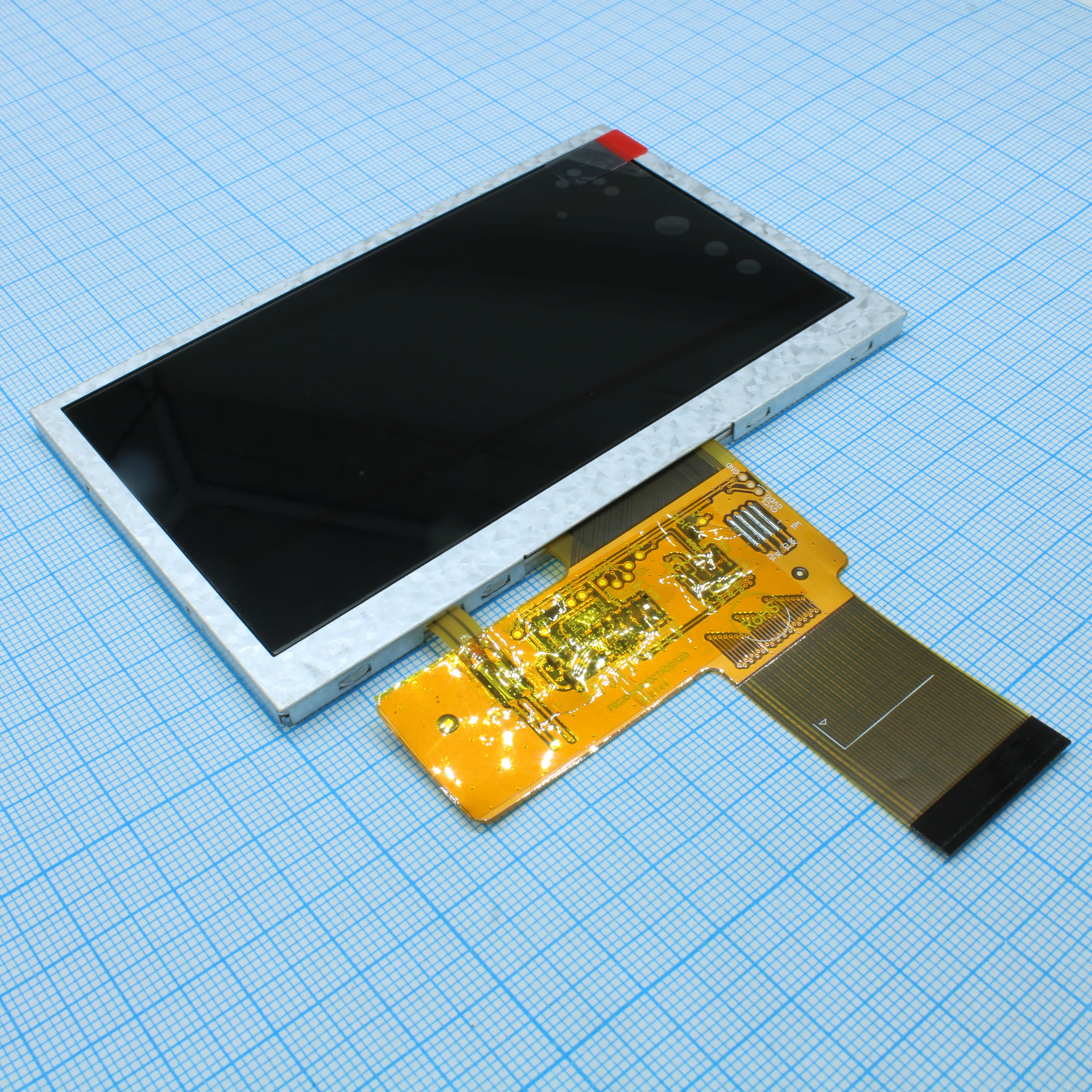WF43A2TWAEDNN0# - TFT 4.3", 480xRGBx272, IPS, RGB интерфейс, яркость 600 Кд/м2, питание 3,0...3,6 В, -40...+85°С
