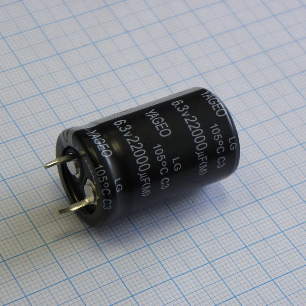 LG006M22K0BPF-2235 - С защёлкиваемыми выводами 6V  22000uF ±20%, стандартные, 2000часов, -40...+105°С