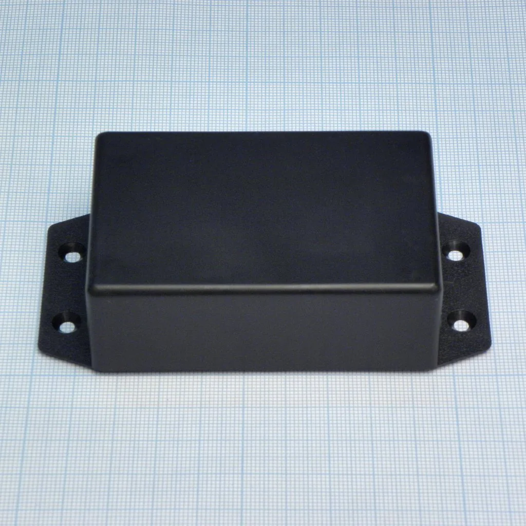 G1020BF - Корпус из высокопрочного пластика с фланцами