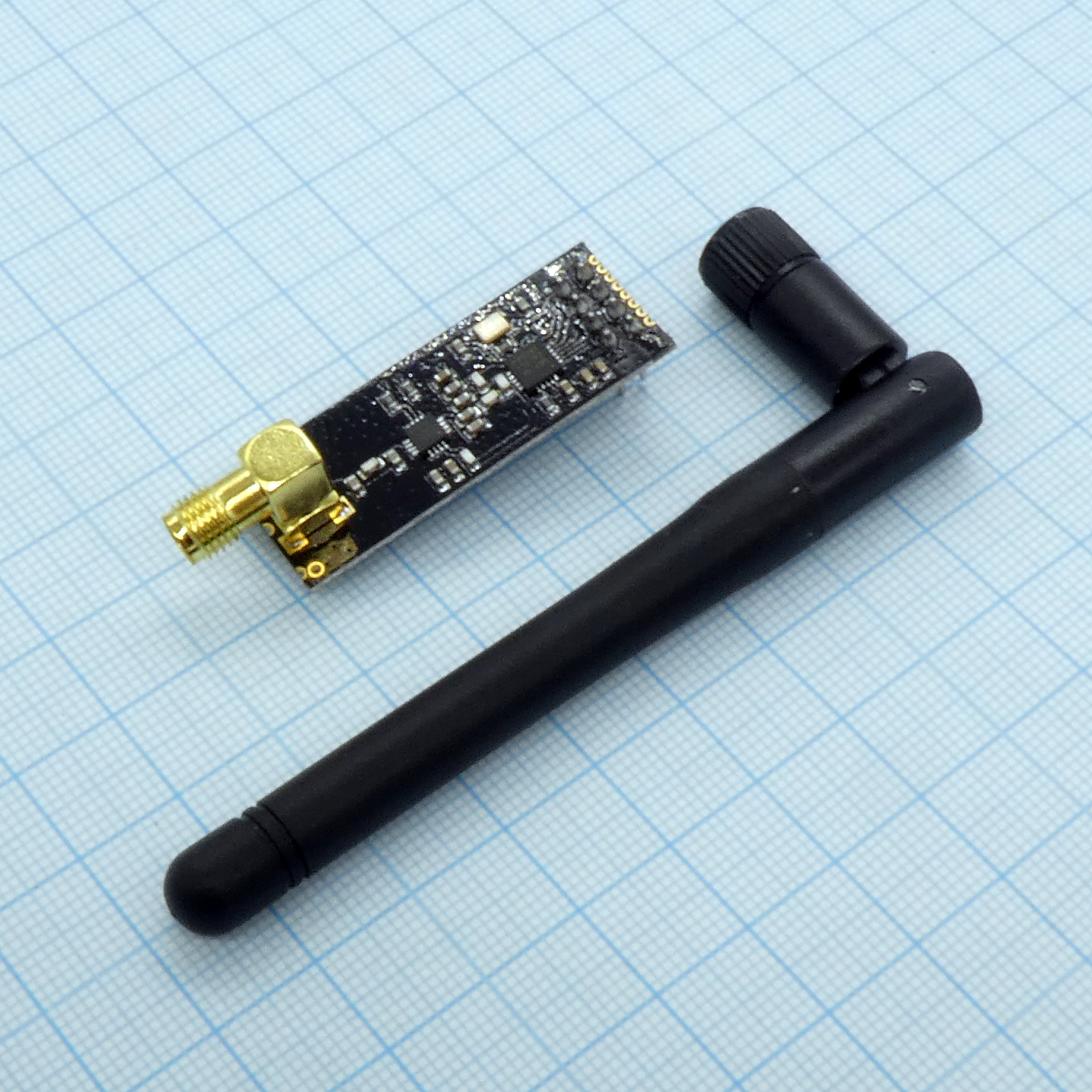 H01-Беспроводной модуль 2,4GHz,NRF24L01+ - до 1000м,с антенной