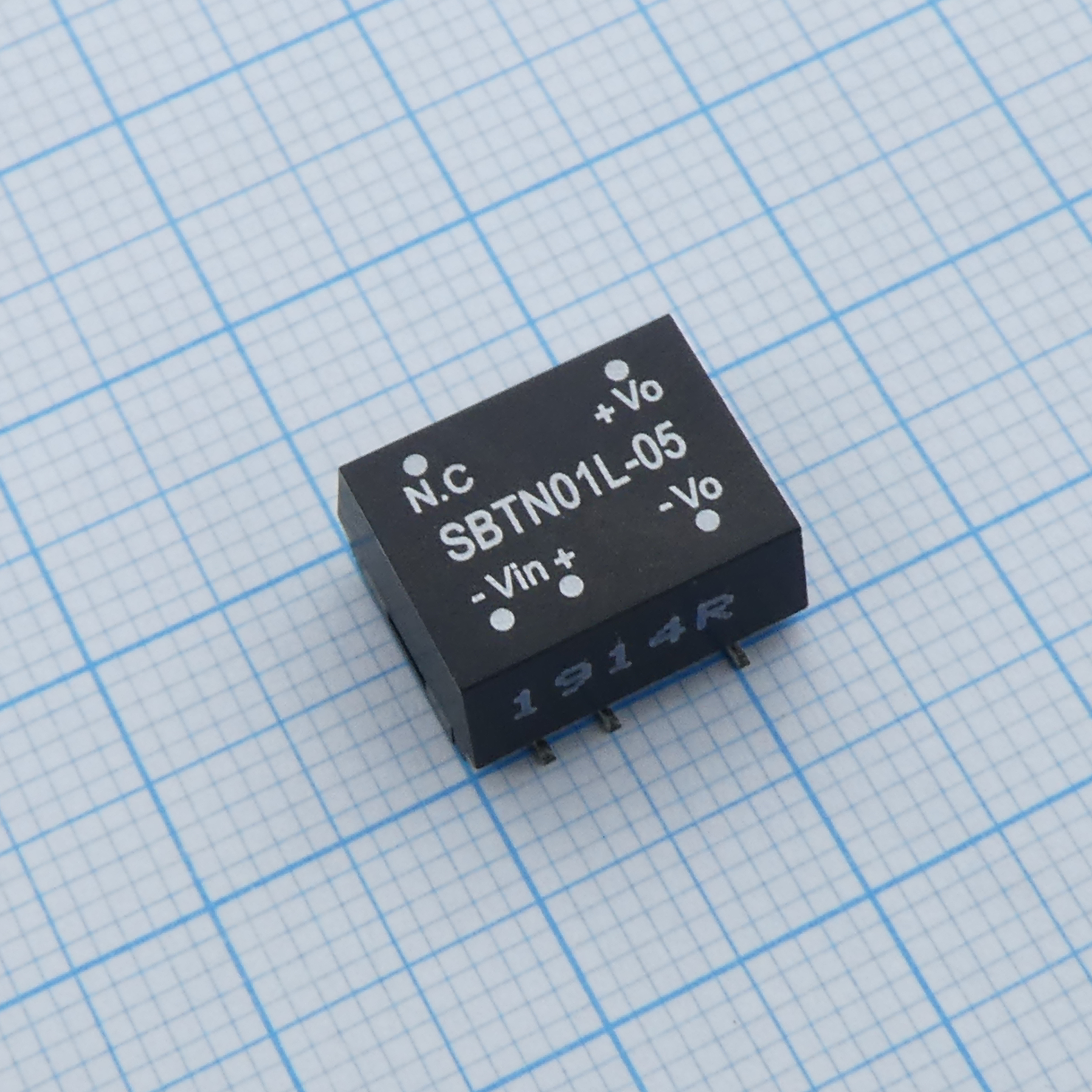 SBTN01L-05 - Преобразователь DC/DC, 1Вт, вход 4.5…5.5В, выход 5В/20…200мА, изоляция 1500В DC, SMD (12.9х10.9Х7.1мм), -40…+90°С